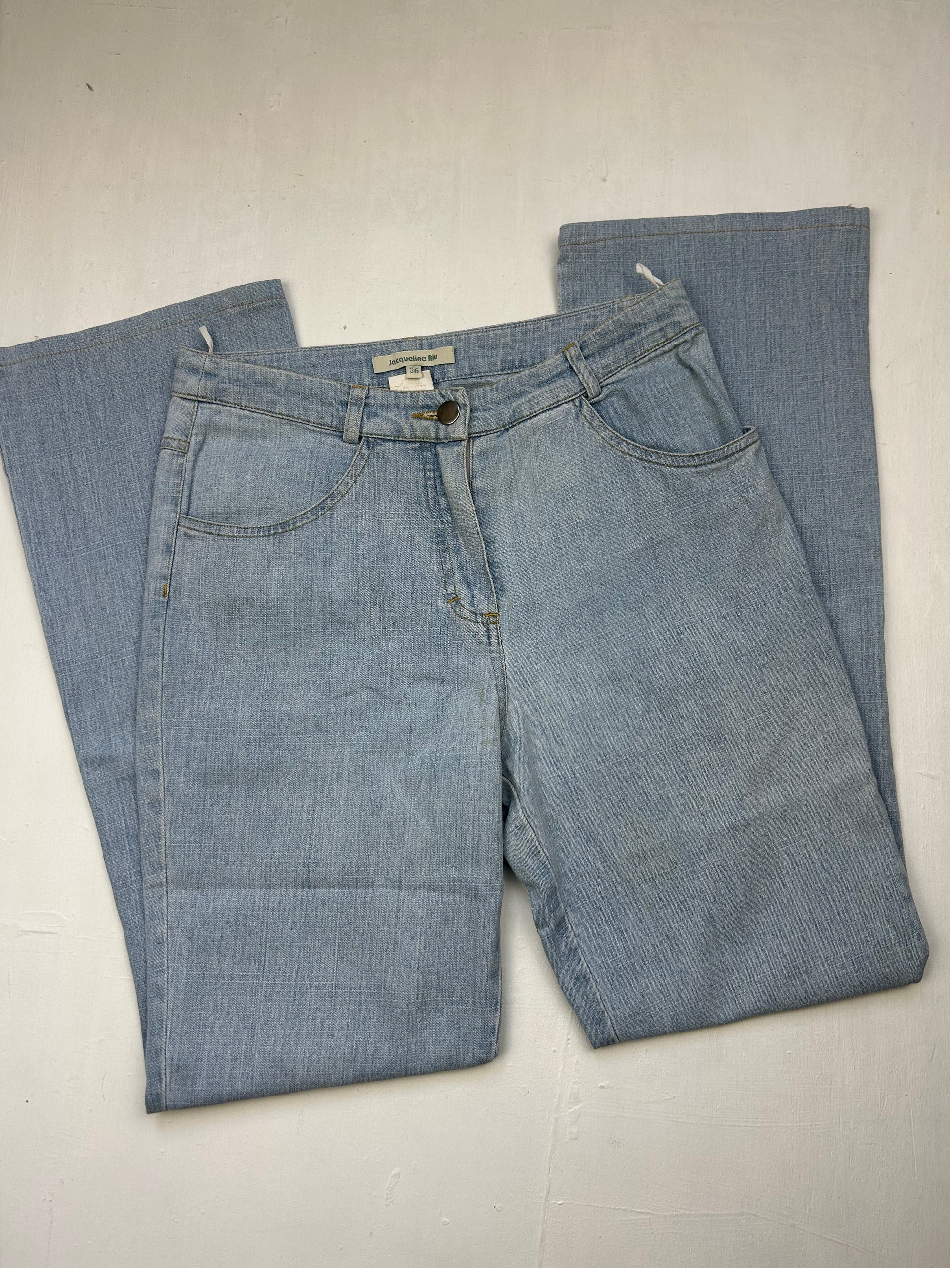 Blue denim mid rise baggy pants (S)