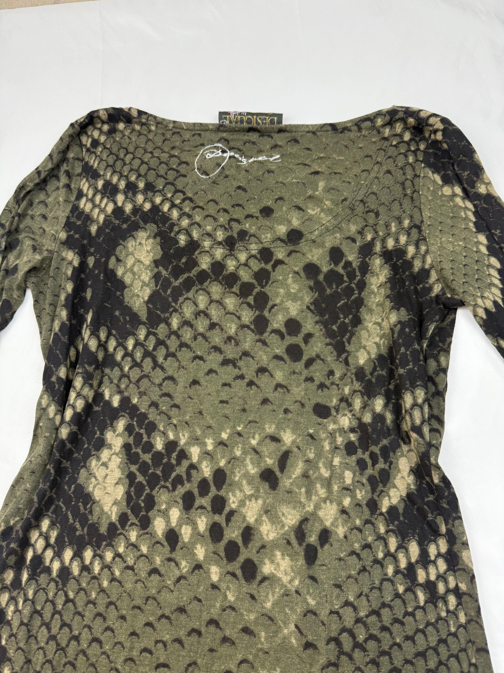 Khaki snake print long sleeves plunge neck top (S/M)