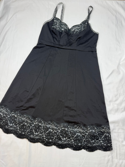 Black silky babydoll mini dress (L)