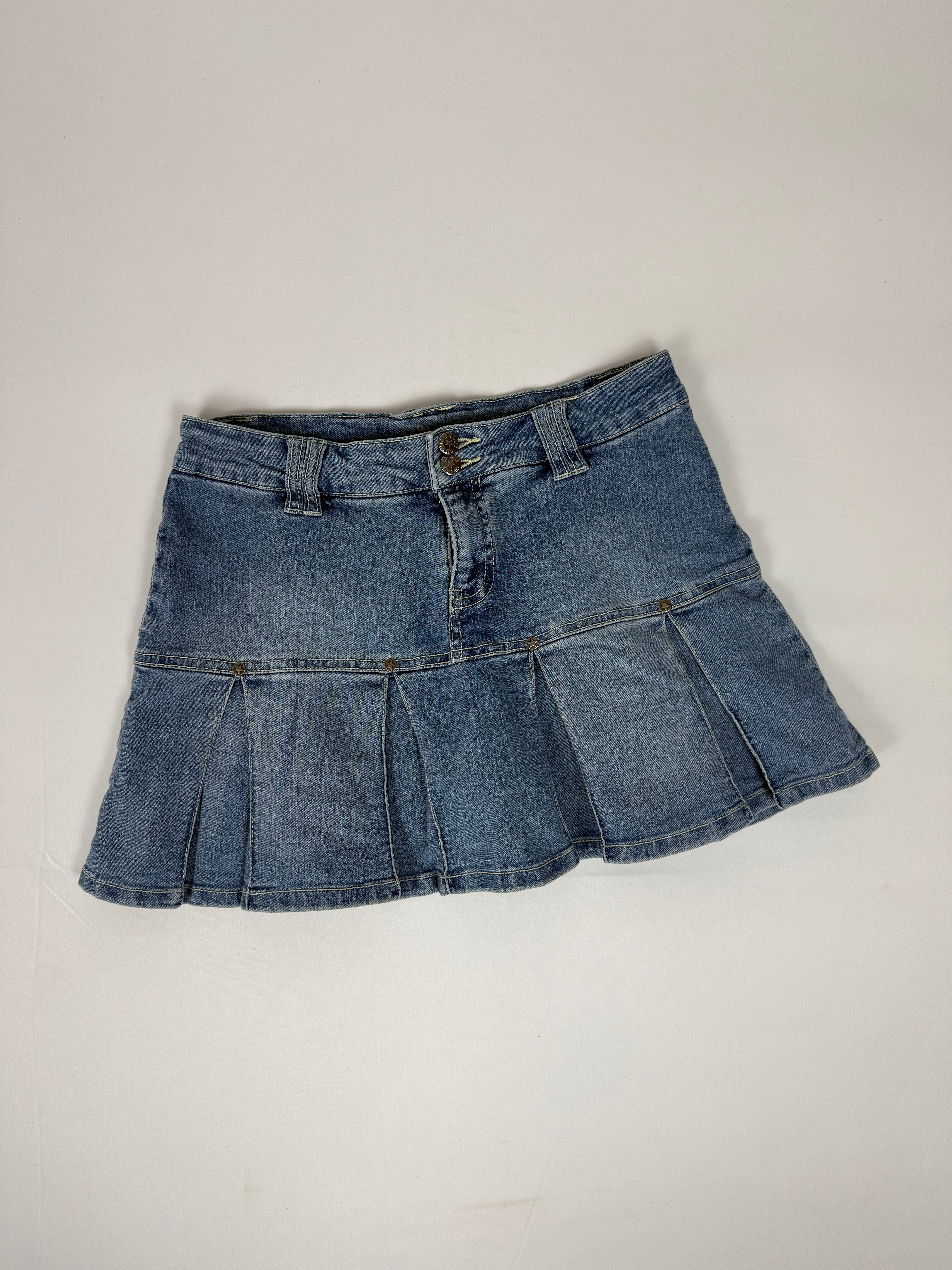 Blue denim pleated low rise mini skirt (S)
