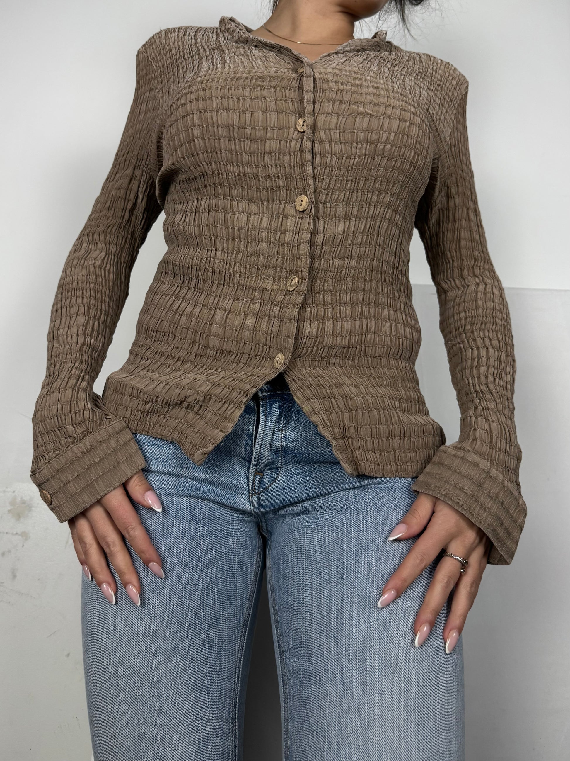 Beige ruched long sleeves shirt (S)