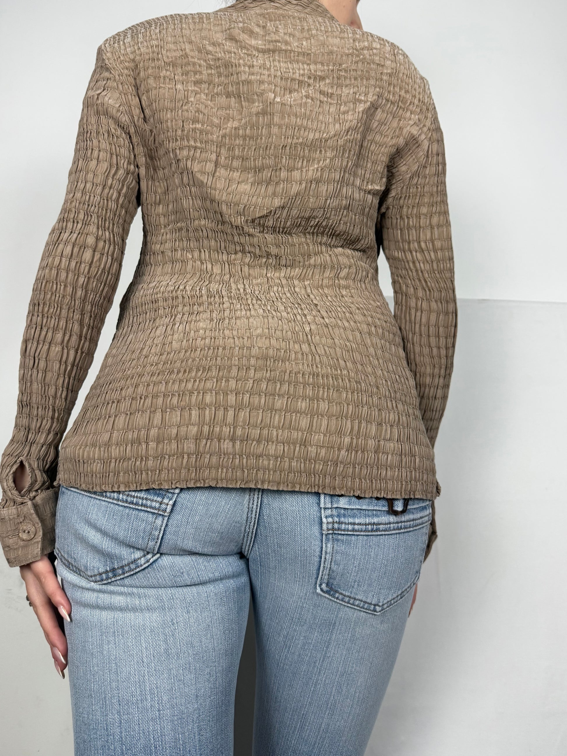 Beige ruched long sleeves shirt (S)