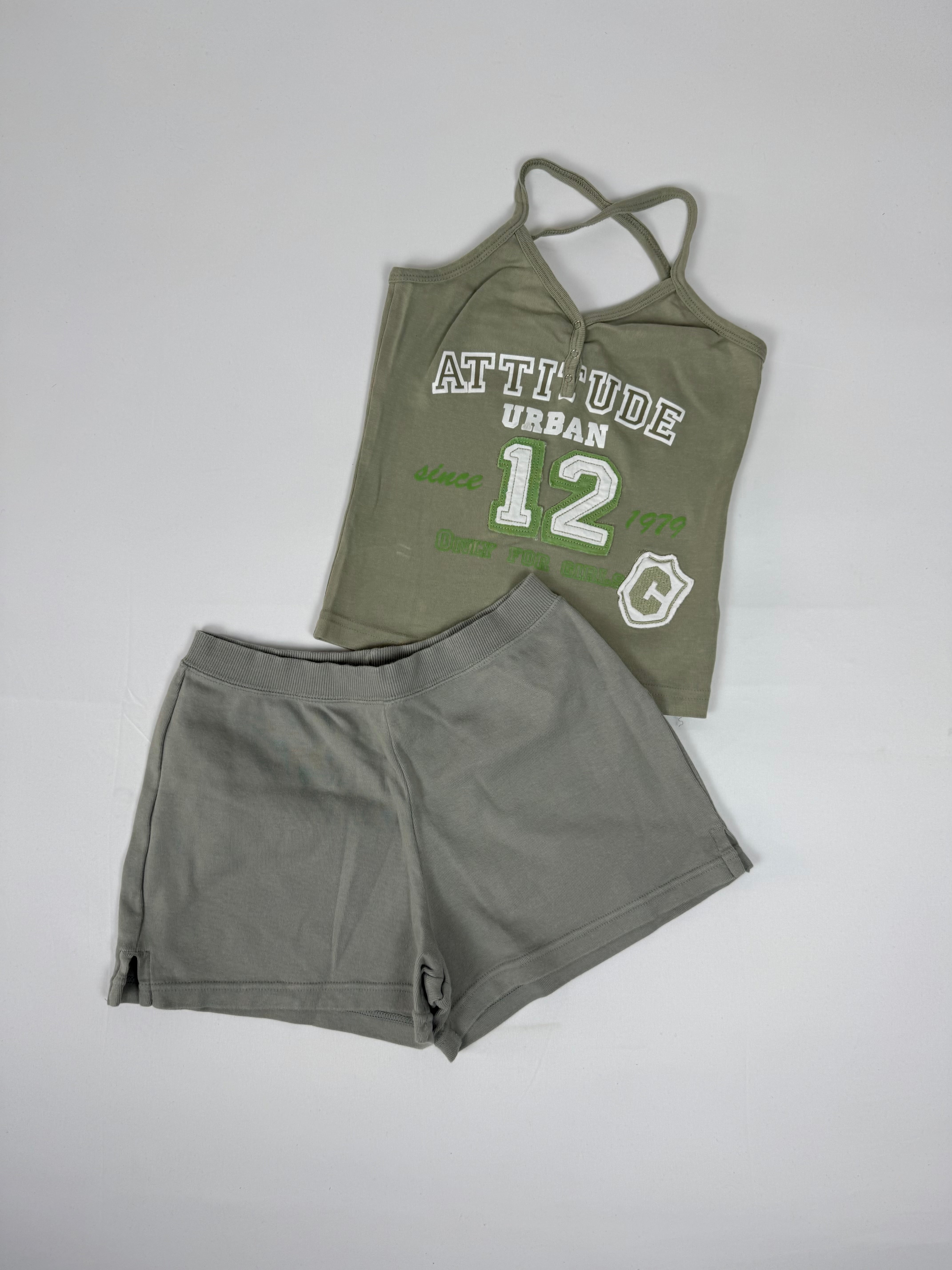 Khaki activewear graphic top (XS)