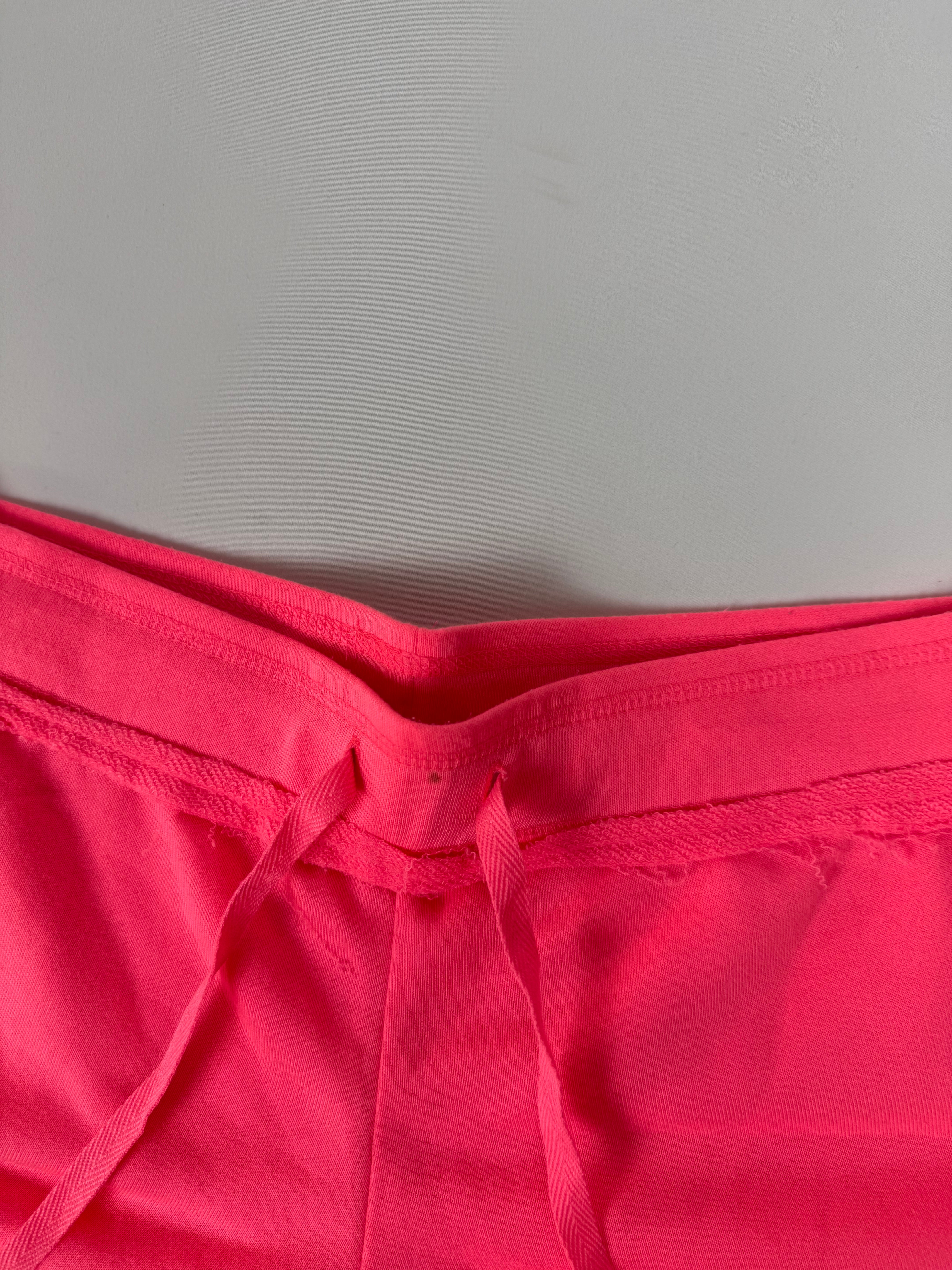 Pink neon activewear mini short (XL)