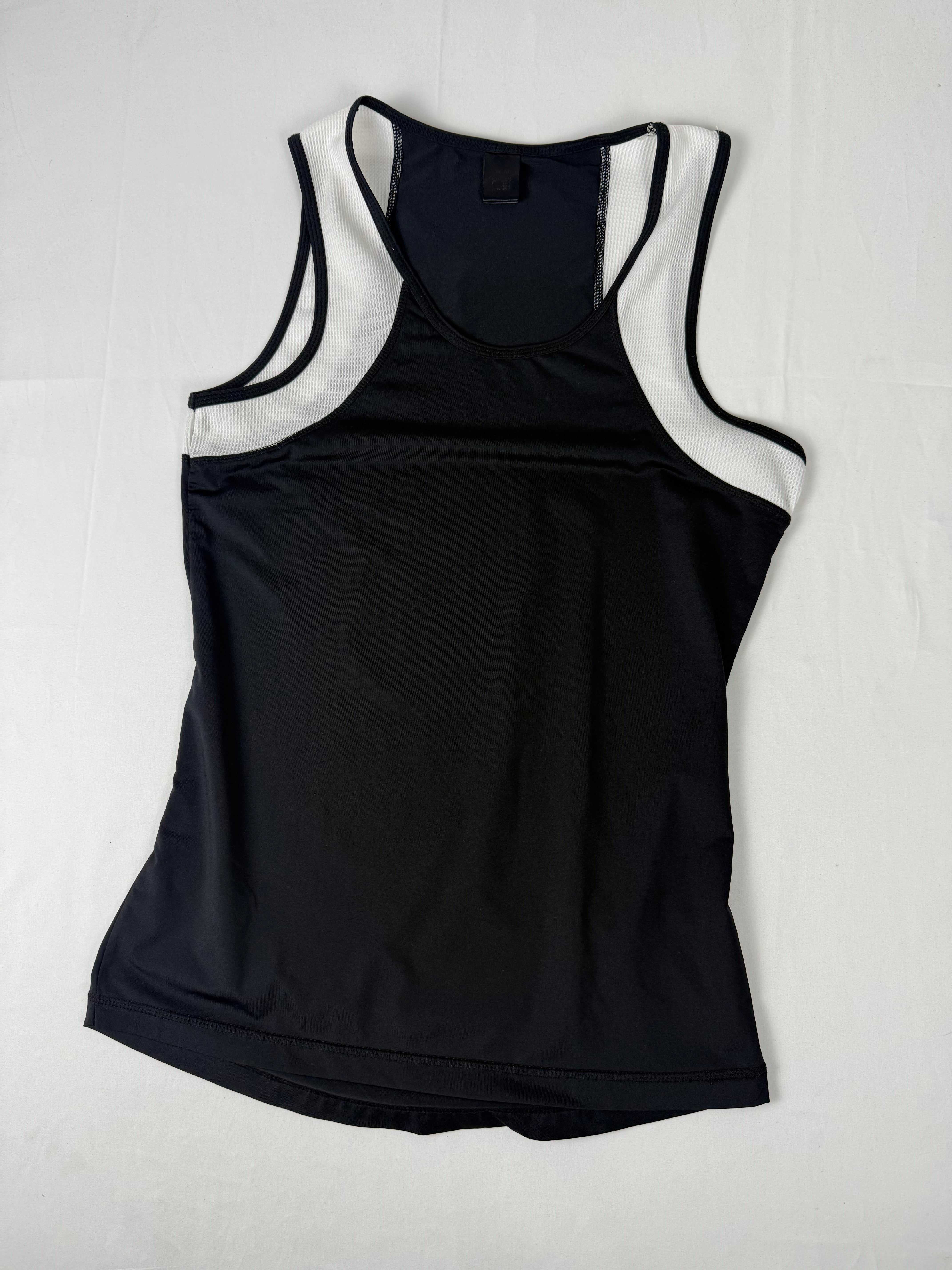 Black activewear tank top (L)