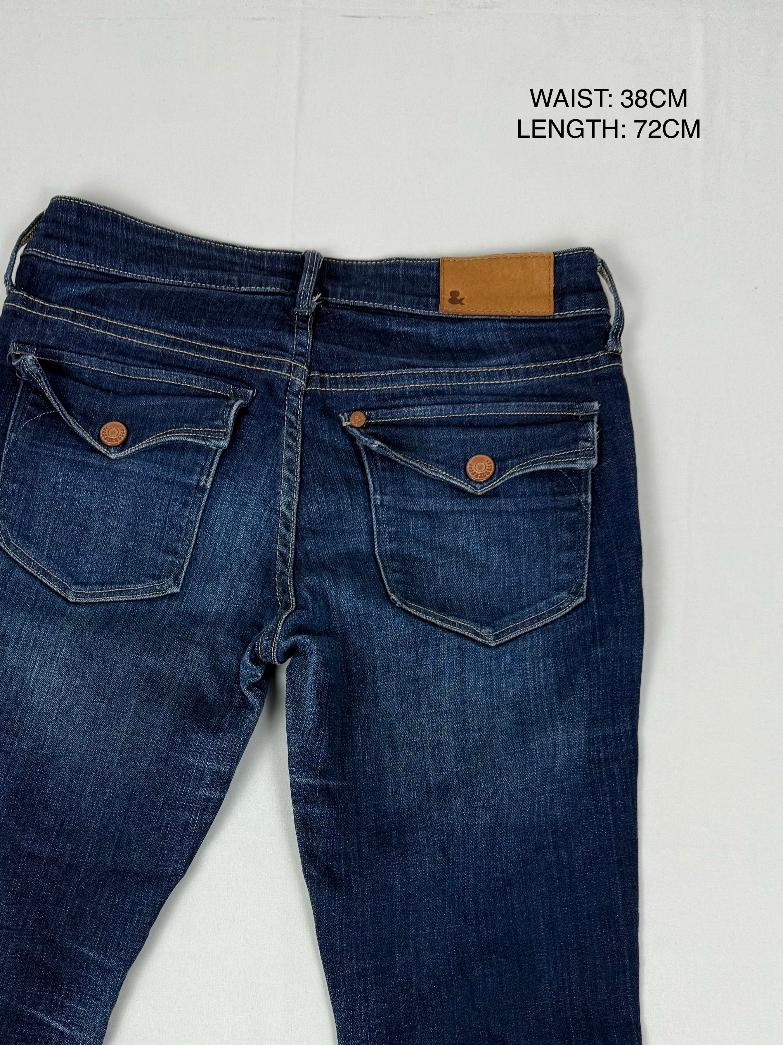 Navy denim low rise capri pants (S)
