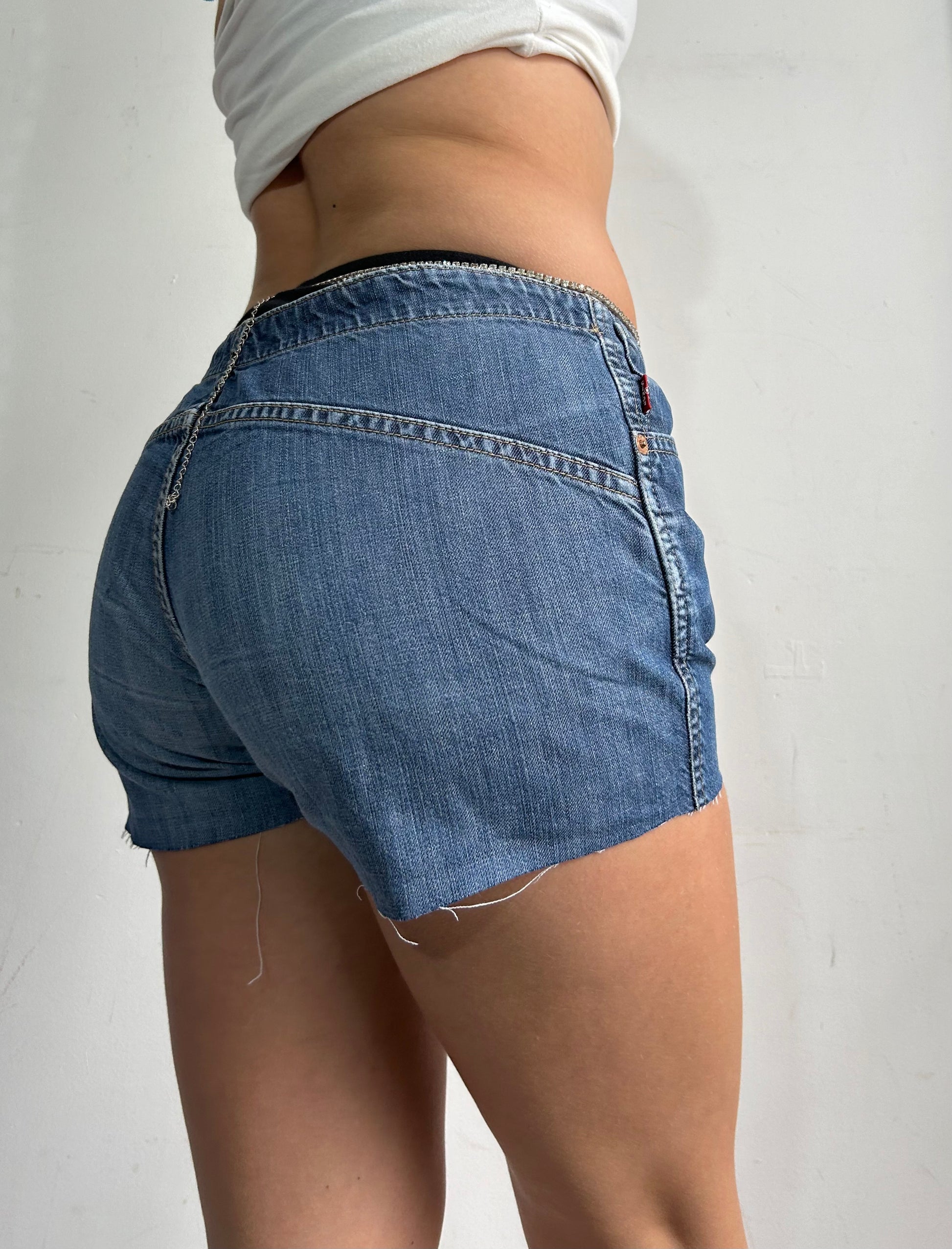 Light blue denim low rise mini short (M)