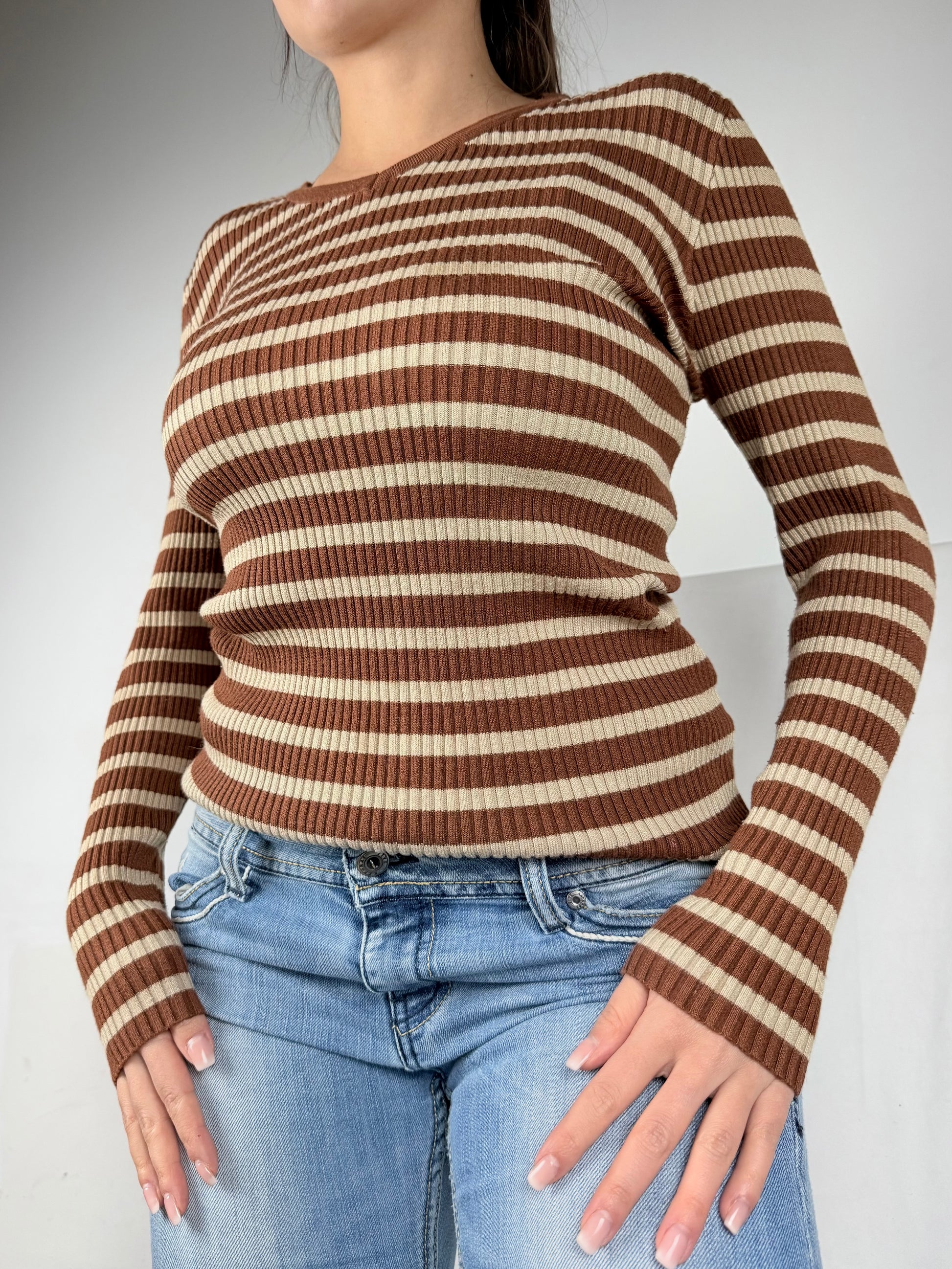 Brown striped ribbed V neck jumper (S/M)