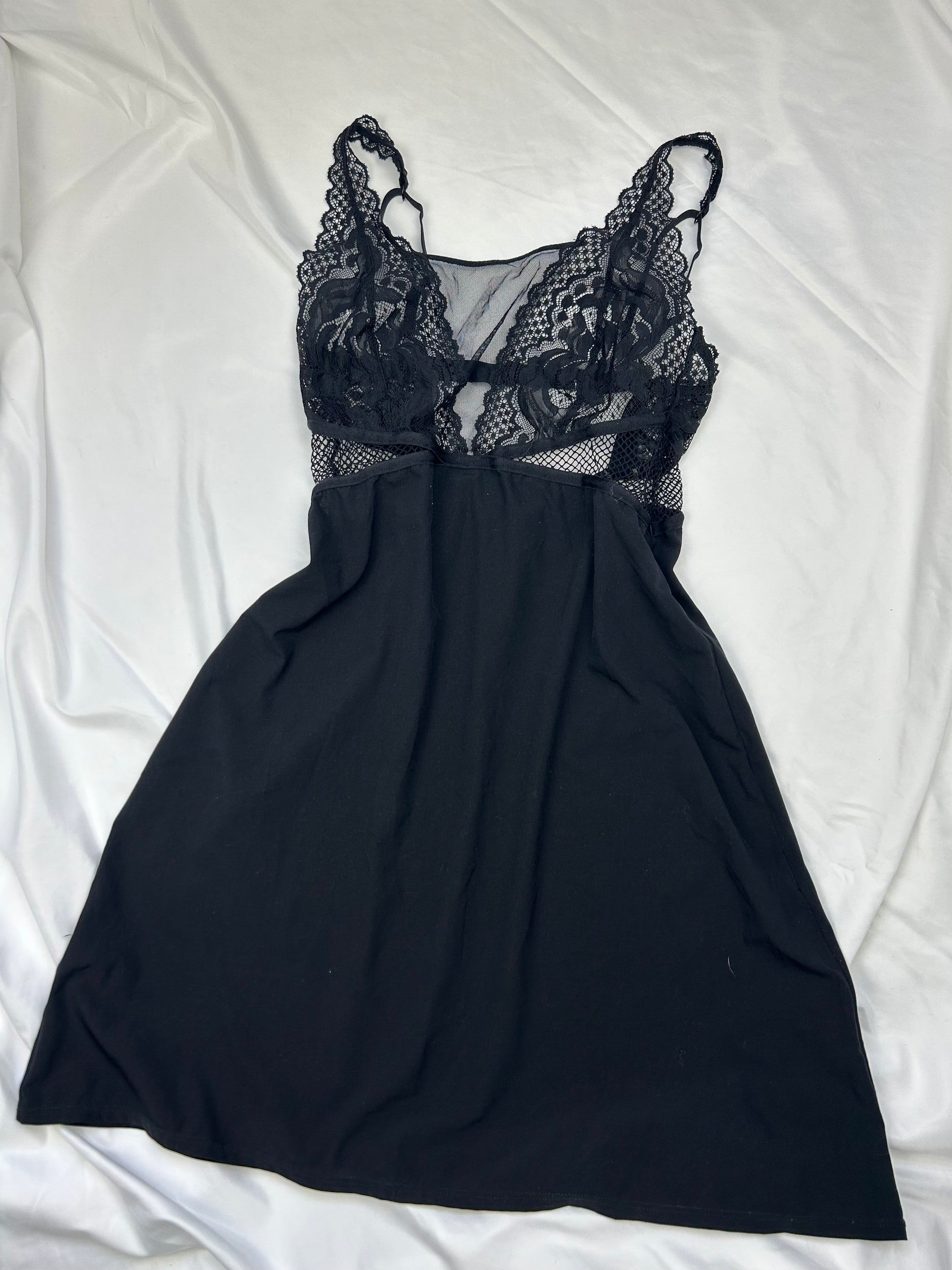 Black lace babydoll mini dress (S/M)