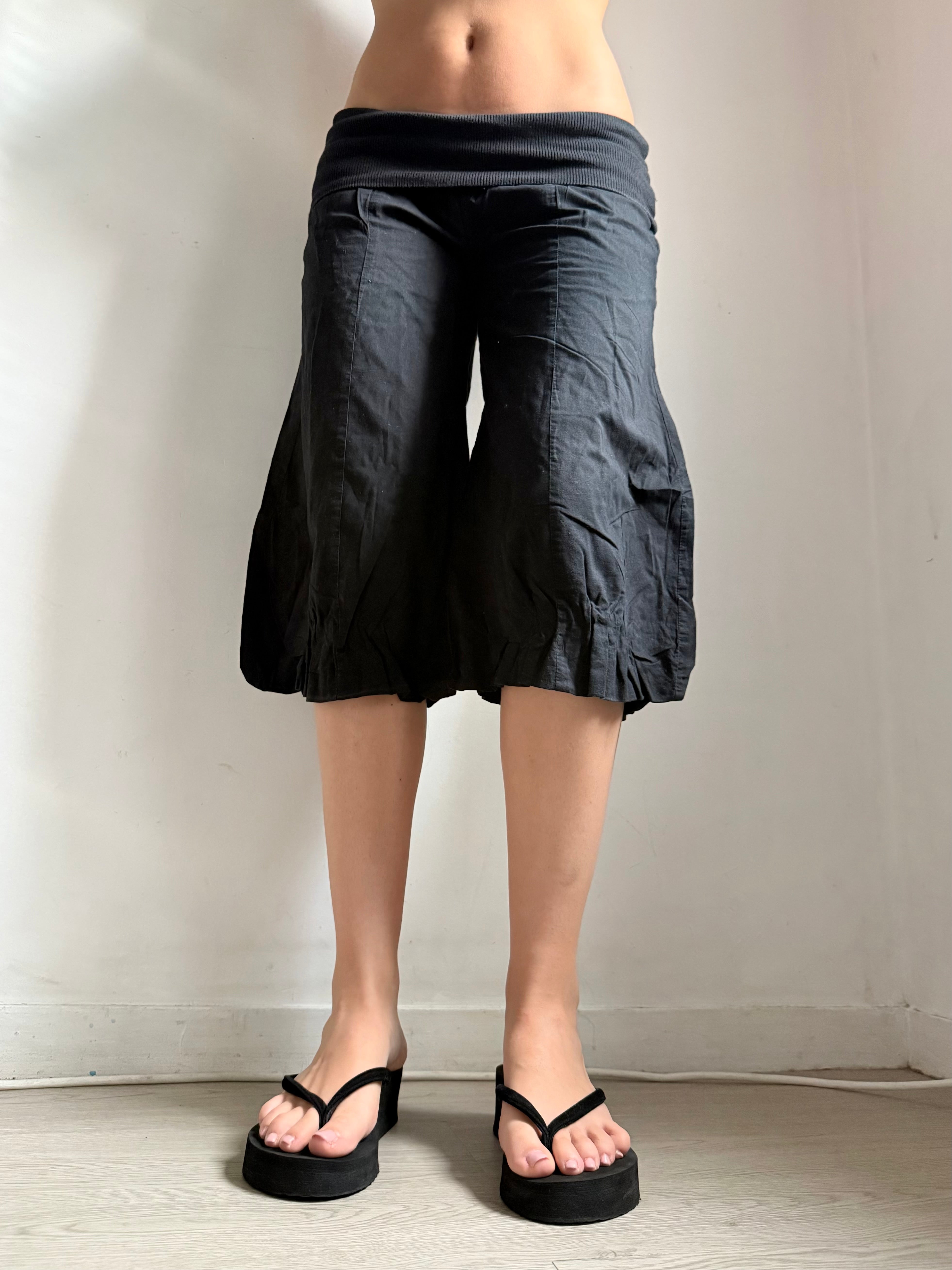 Black cotton sirwal capri pants (S)