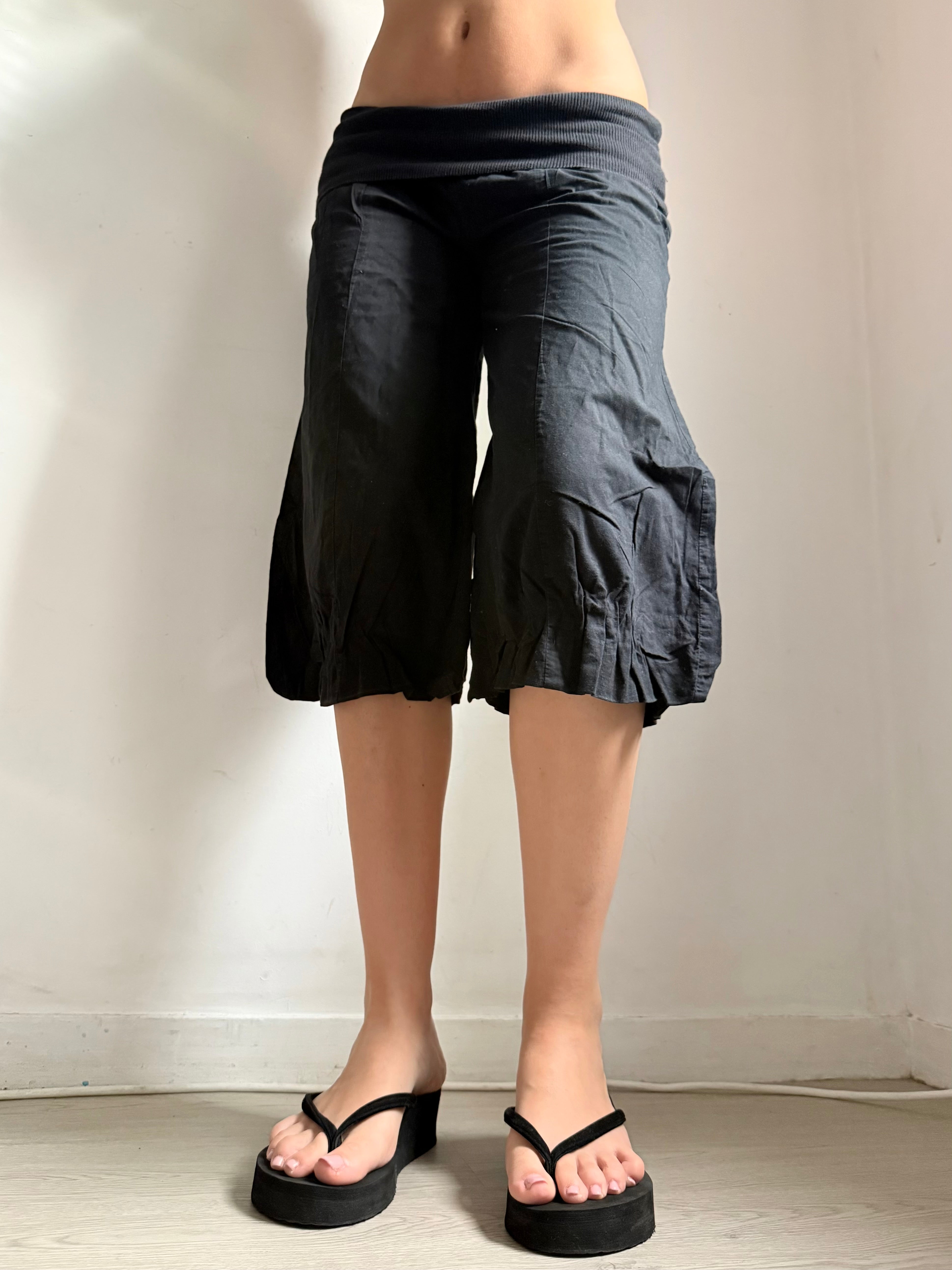 Black cotton sirwal capri pants (S)