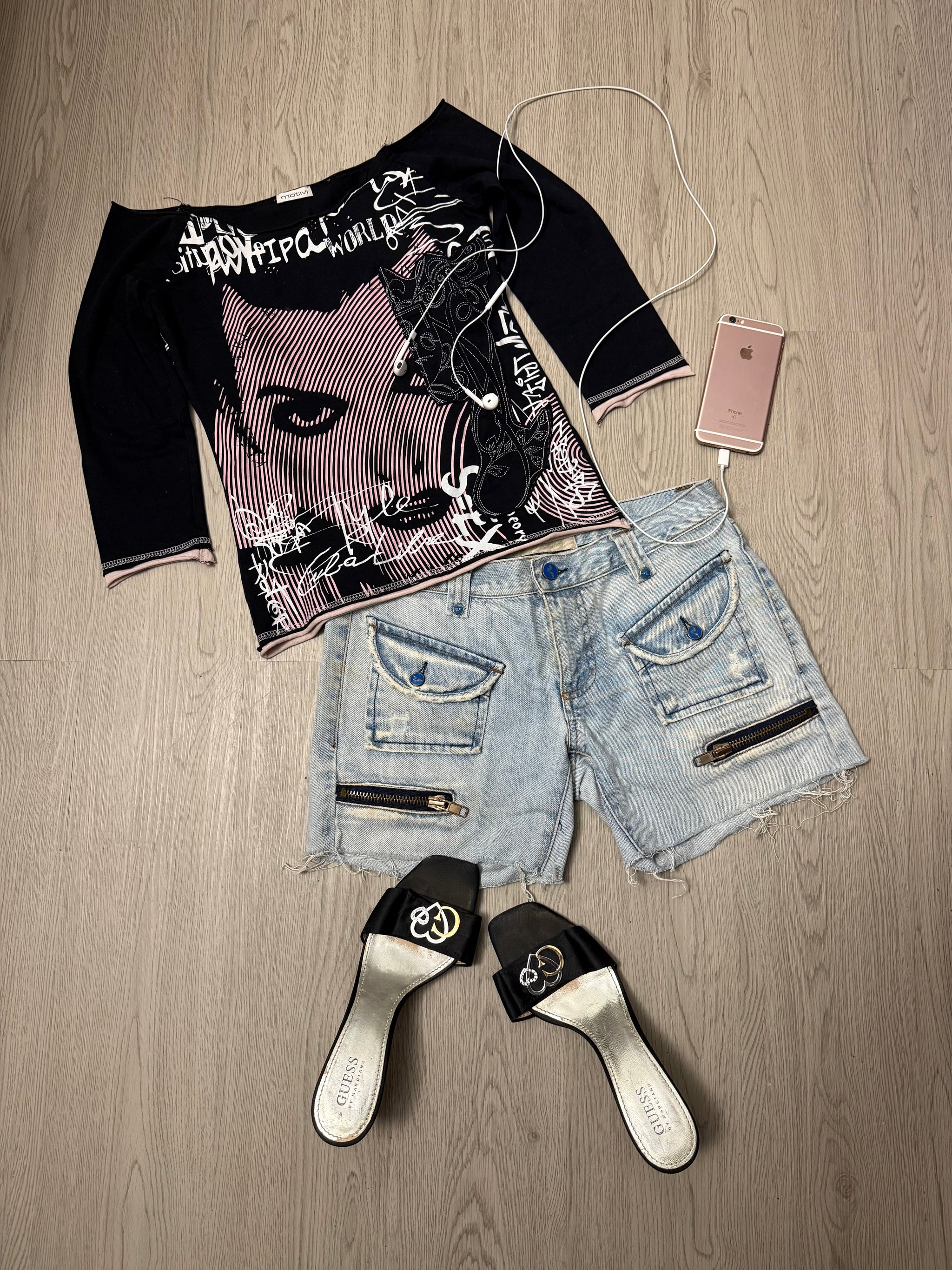 Black graphic cotton 3/4 sleeves top (M)