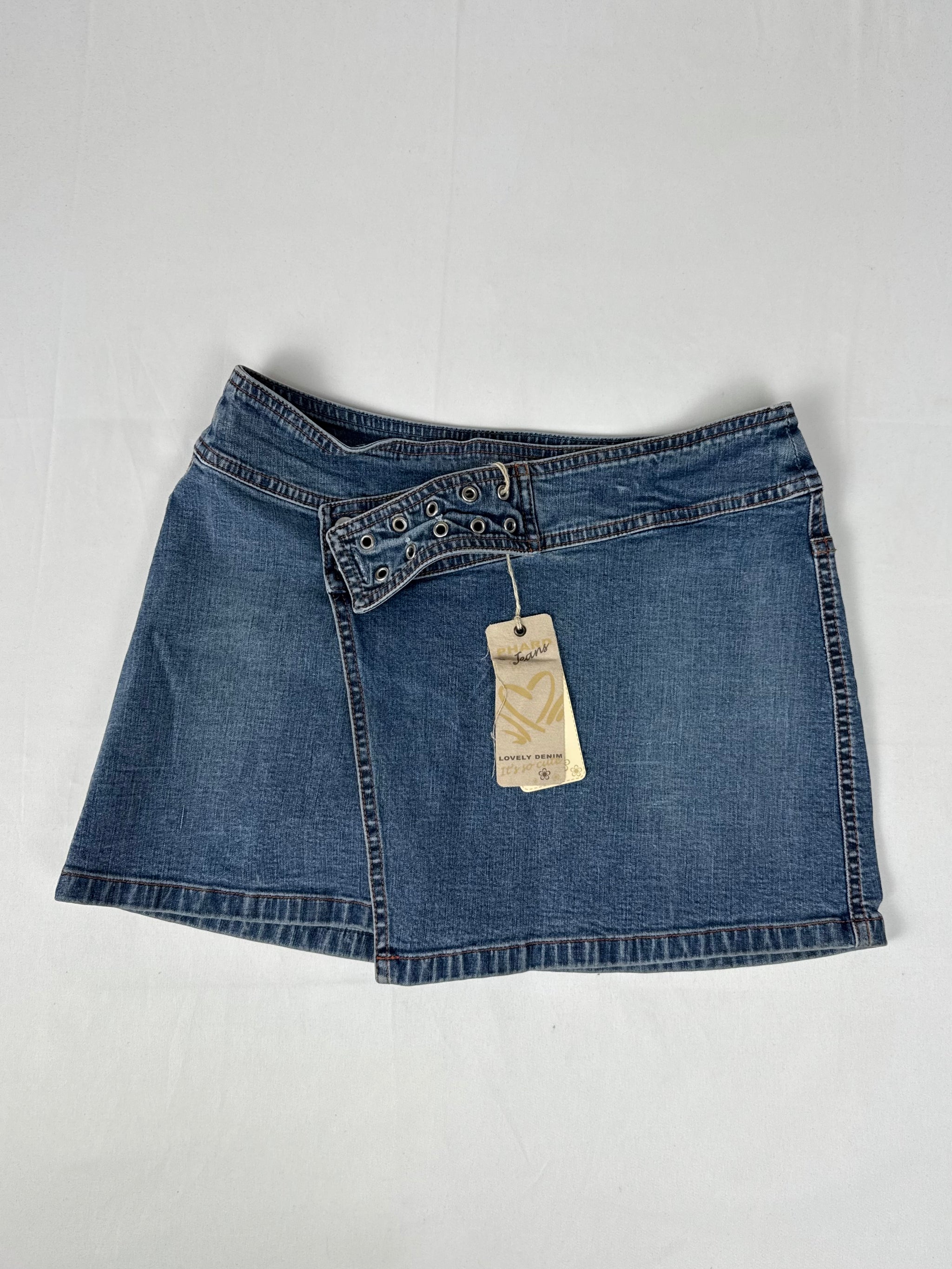 Blue denim low rise mini skirt (S/M)