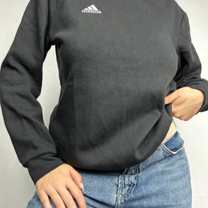 Black roundneck logo sweatshirt (S)