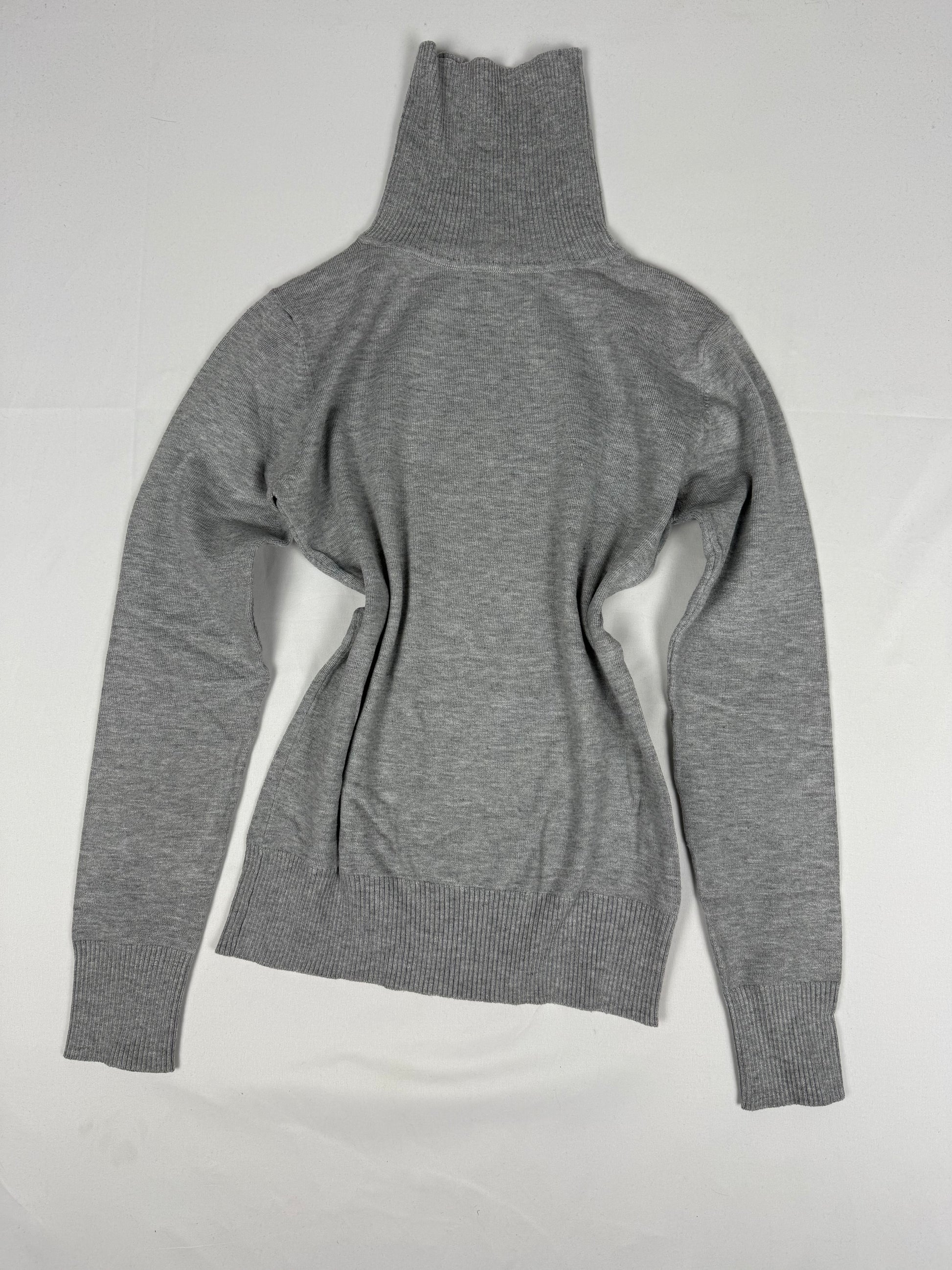 Grey turtleneck jumper (S/M)