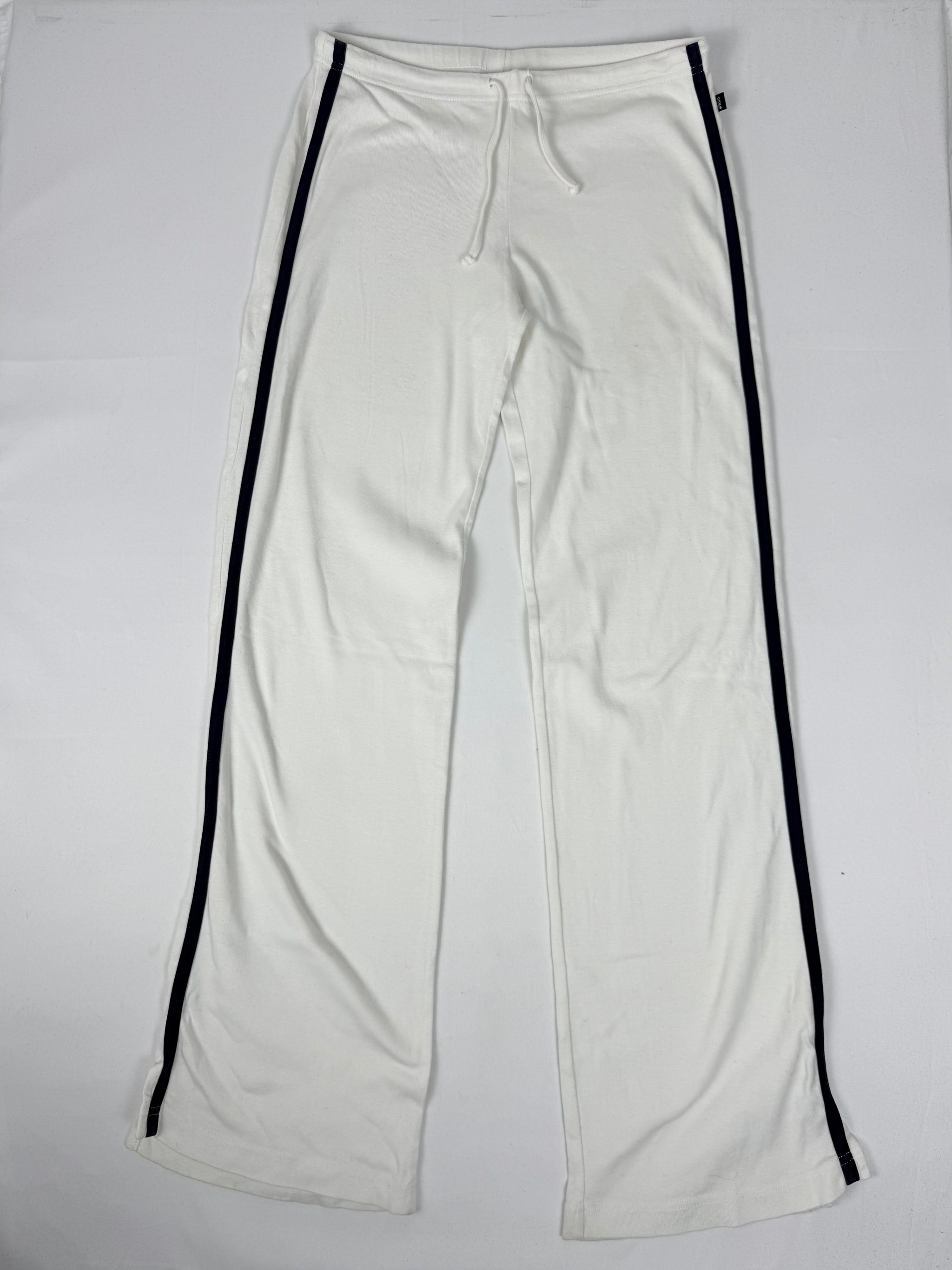 White activewear low rise joggers pants (M)