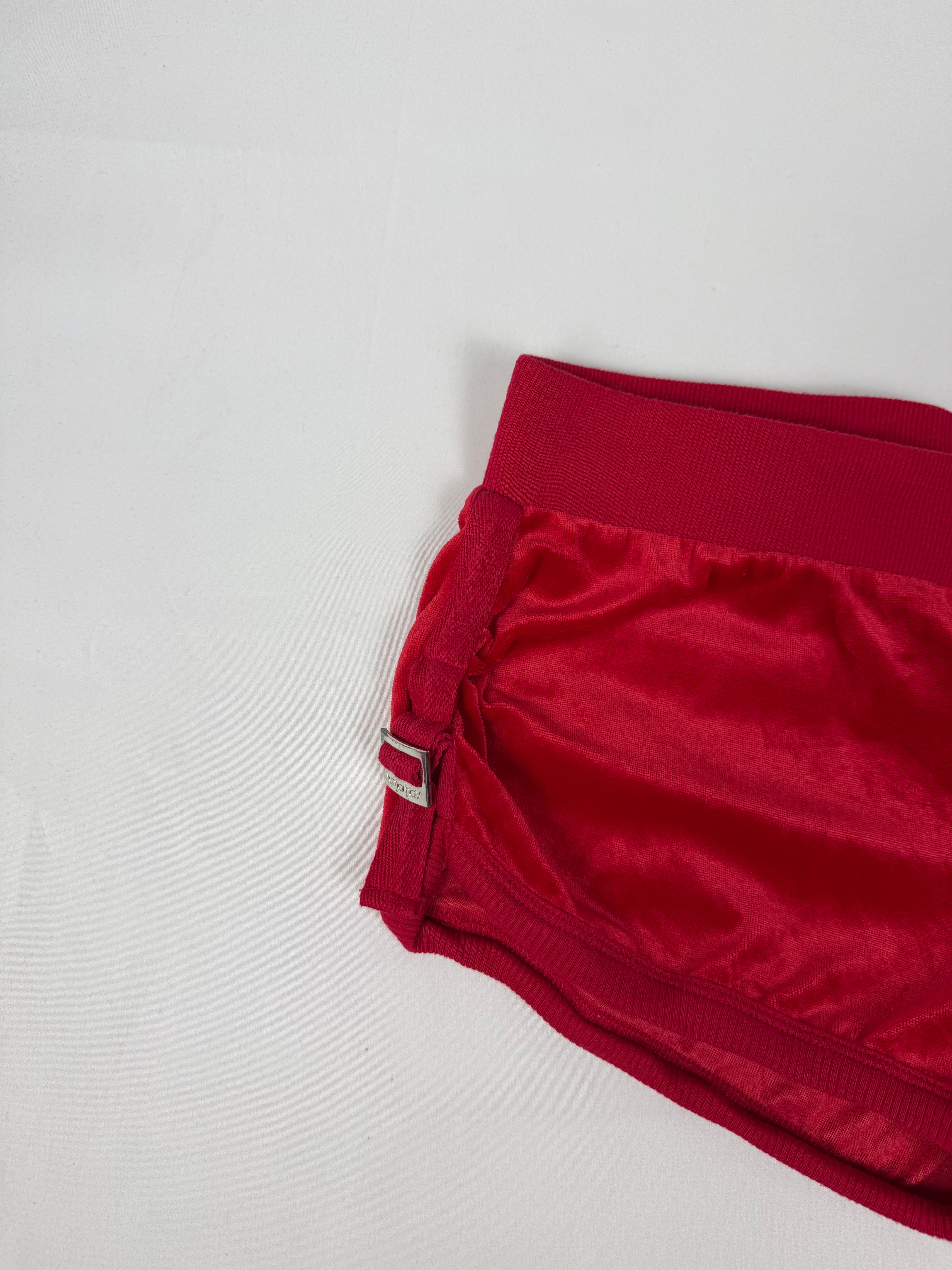 Red velvet low rise mini short (M/L)