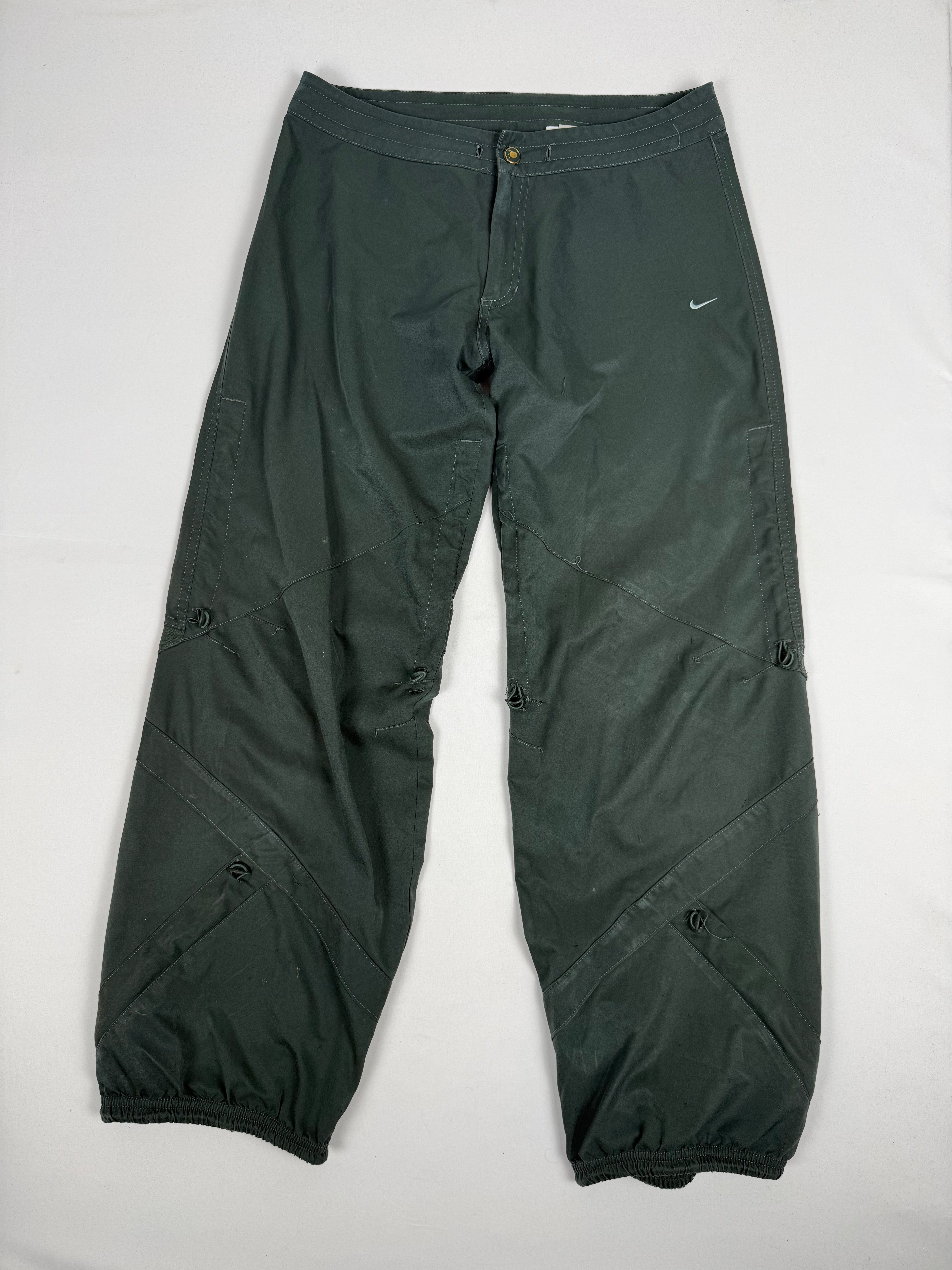 Khaki low rise baggy pants (M)