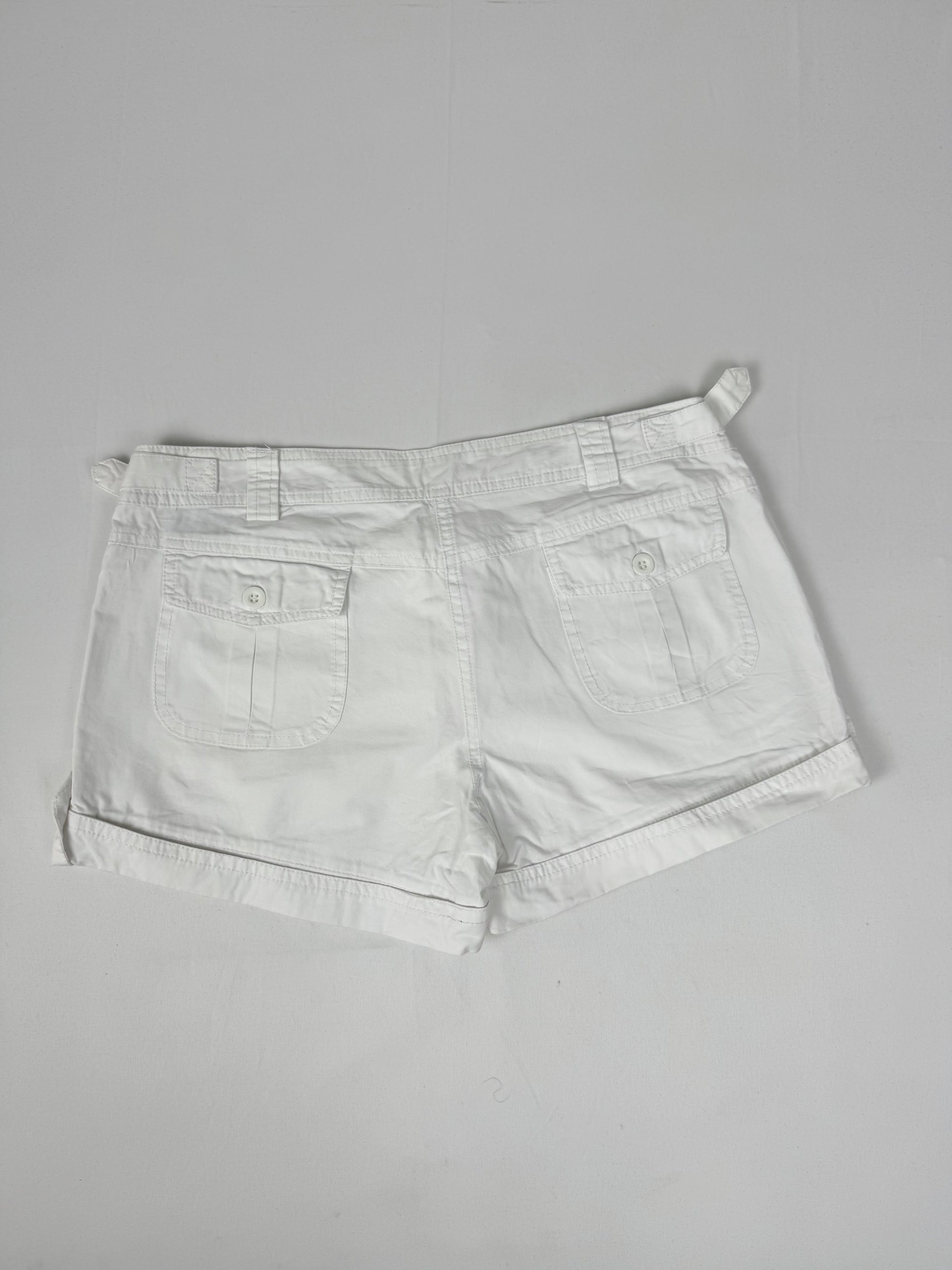 White 100% cotton low rise mini short (M)