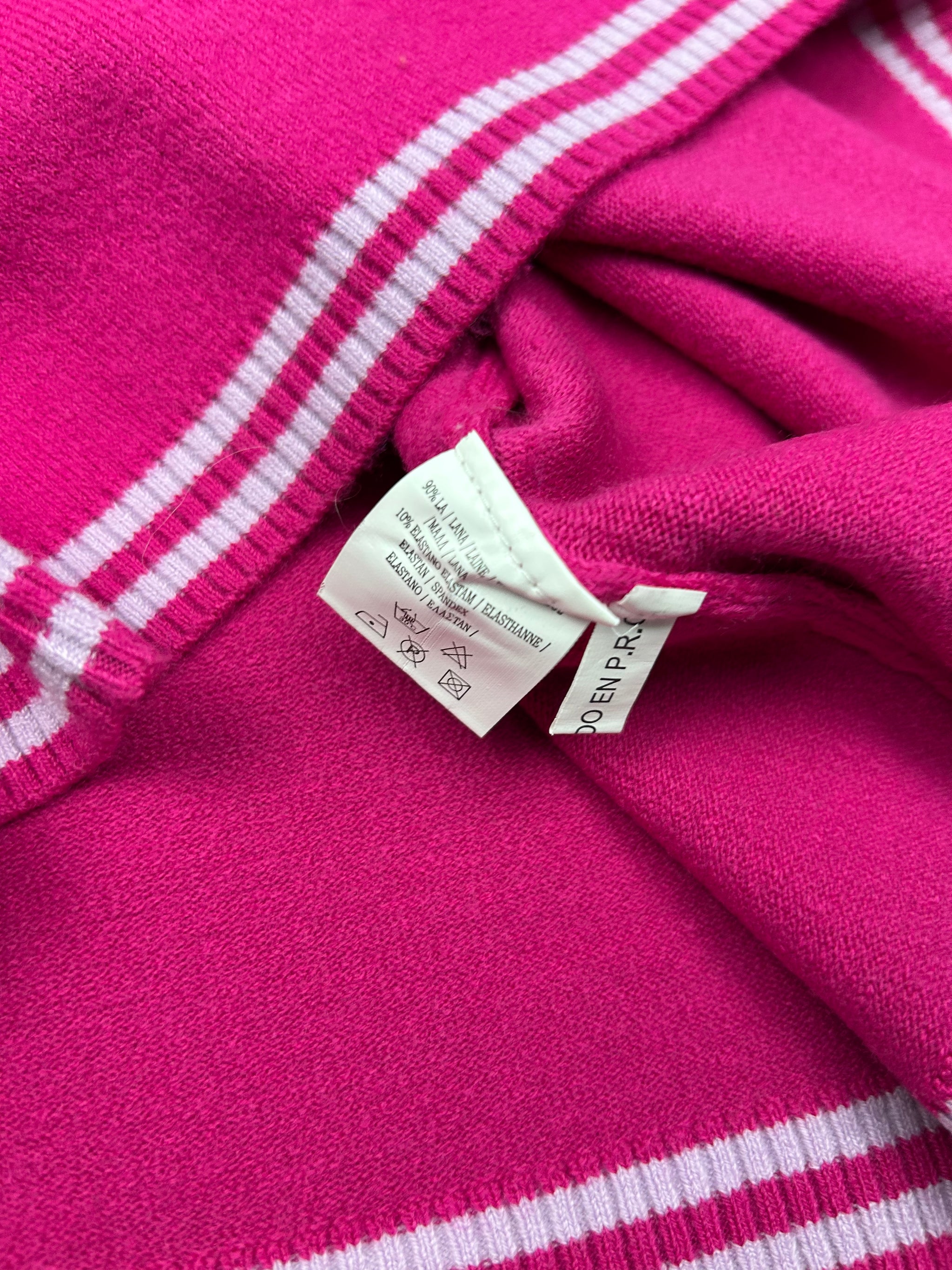 Pink stretchy cardigan jumper (M/L)