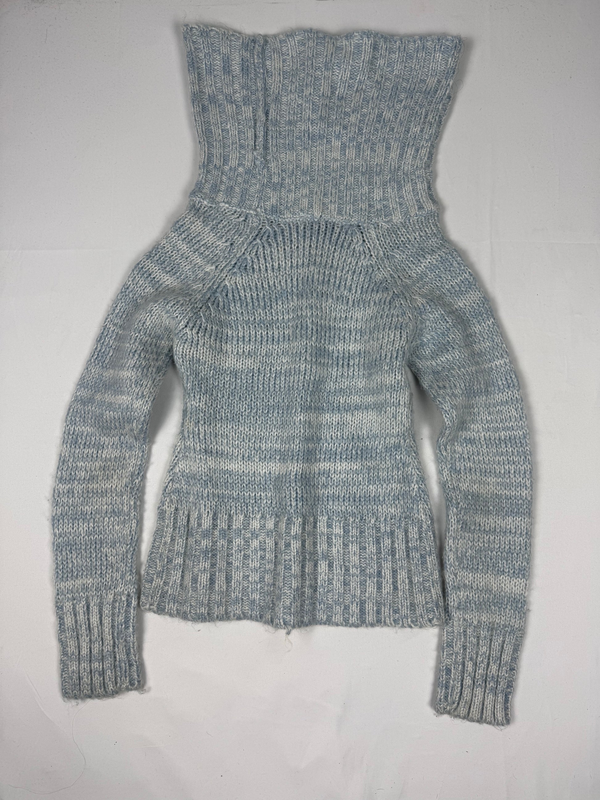 Baby blue turtleneck jumper (S)
