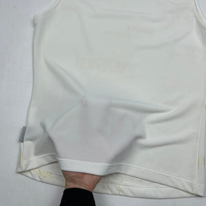 White logo tank top (S/M)
