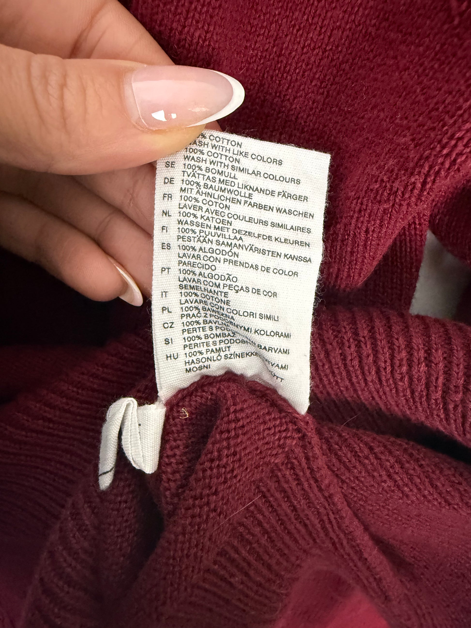 Burgundy V neck 100% cotton jumper (S)