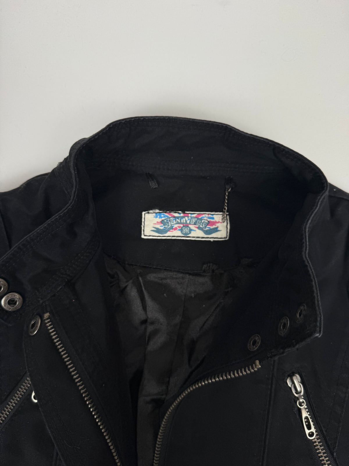 Blazer de bureau noir zippé (M)