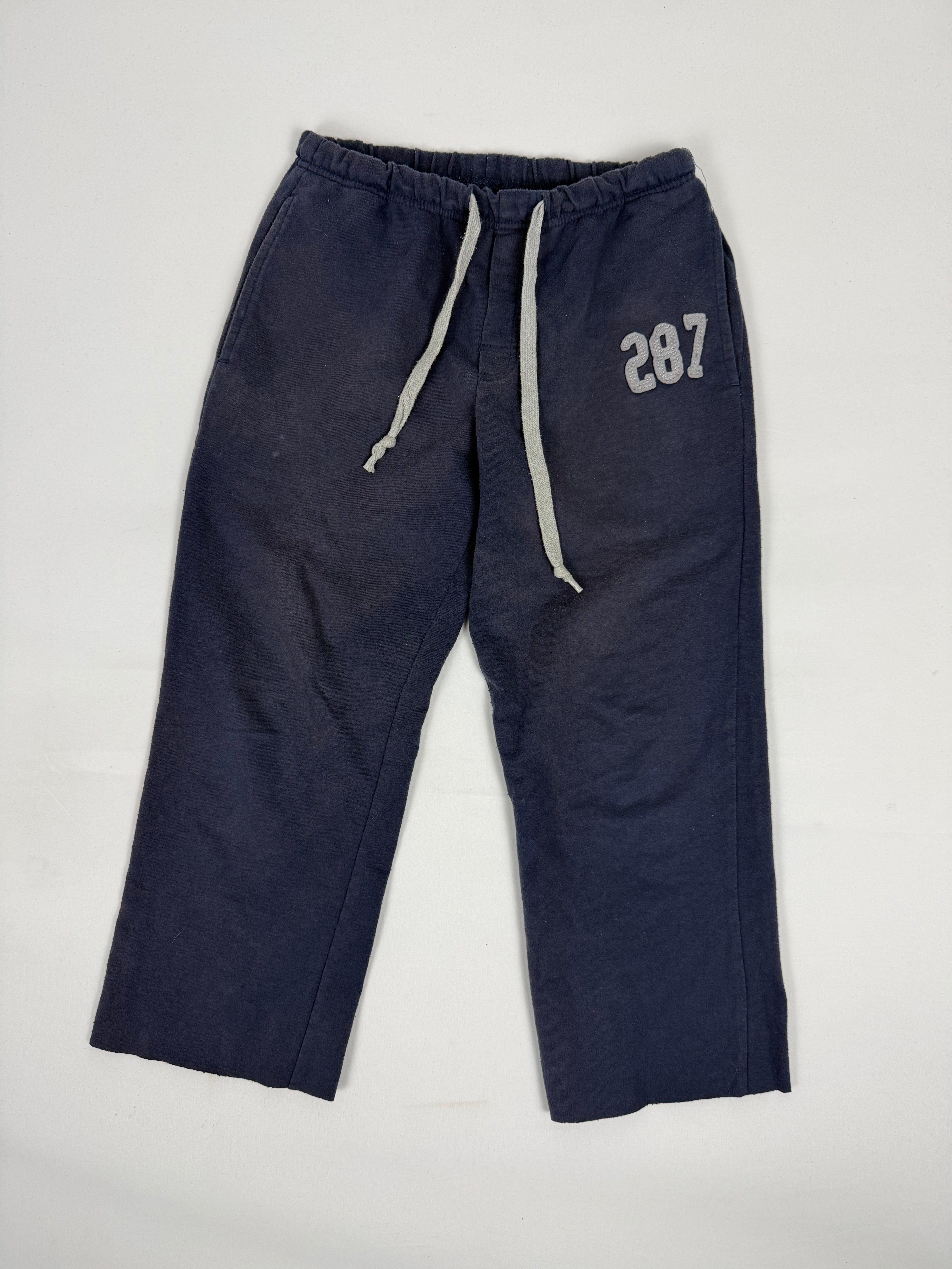 Navy activewear capri pants (XS)