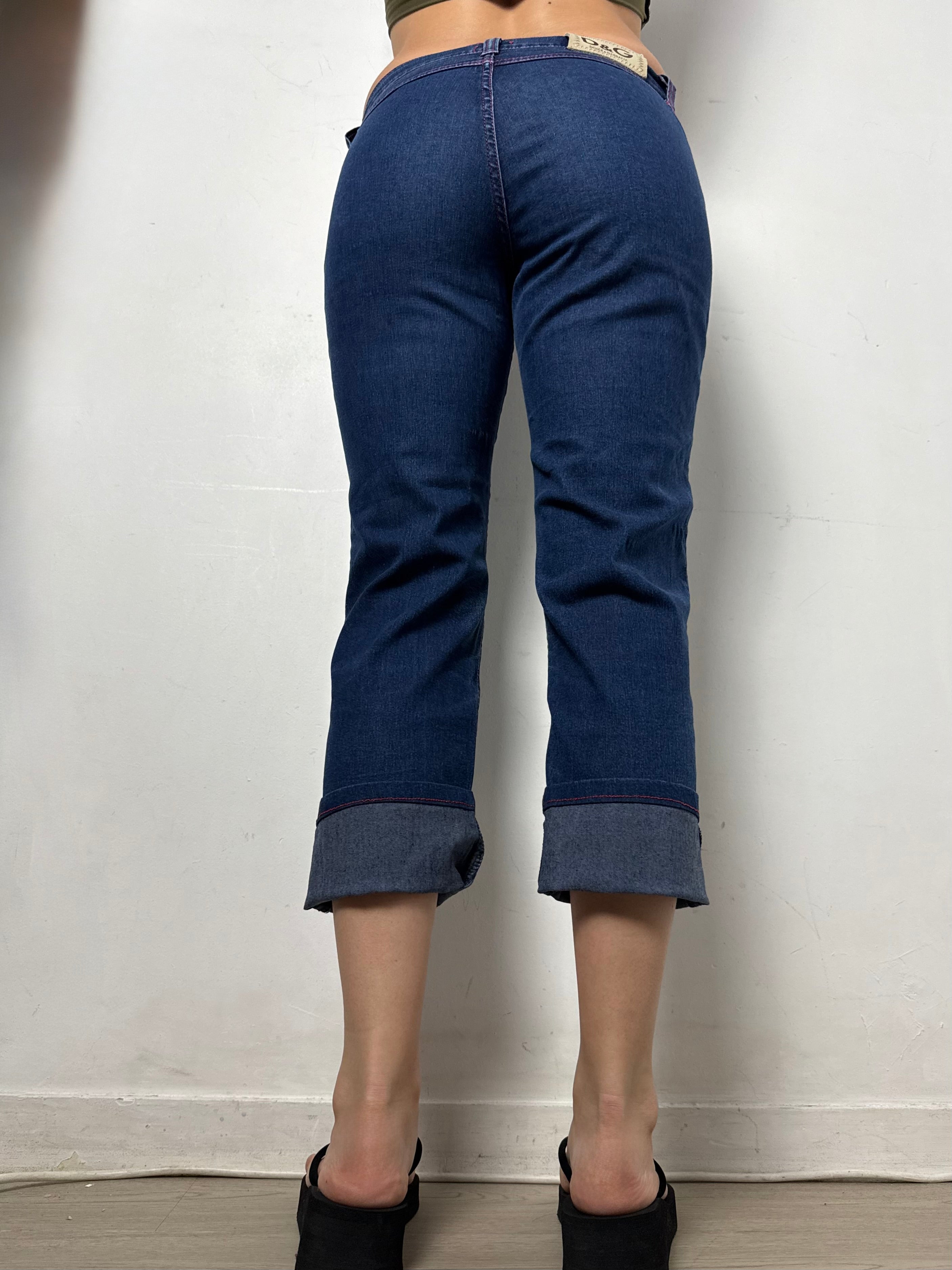 Blue denim low rise capri pants (S)