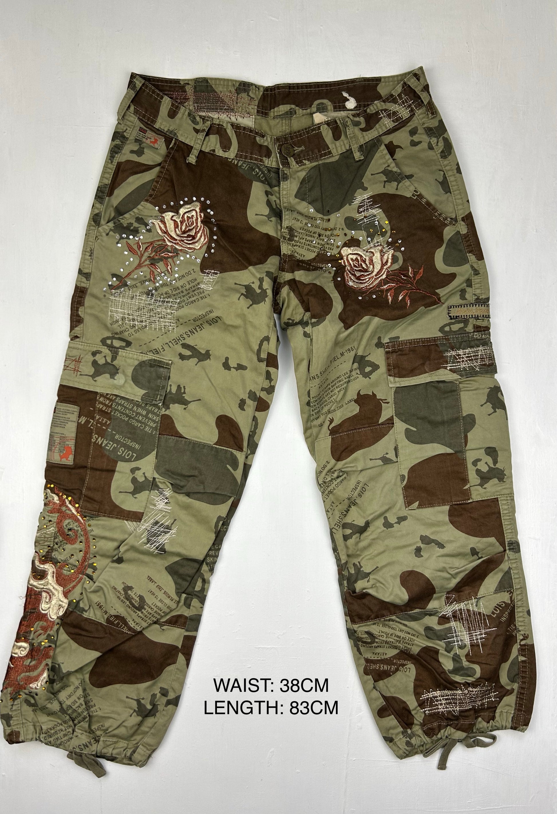 Khaki camo low rise capris pants (S)