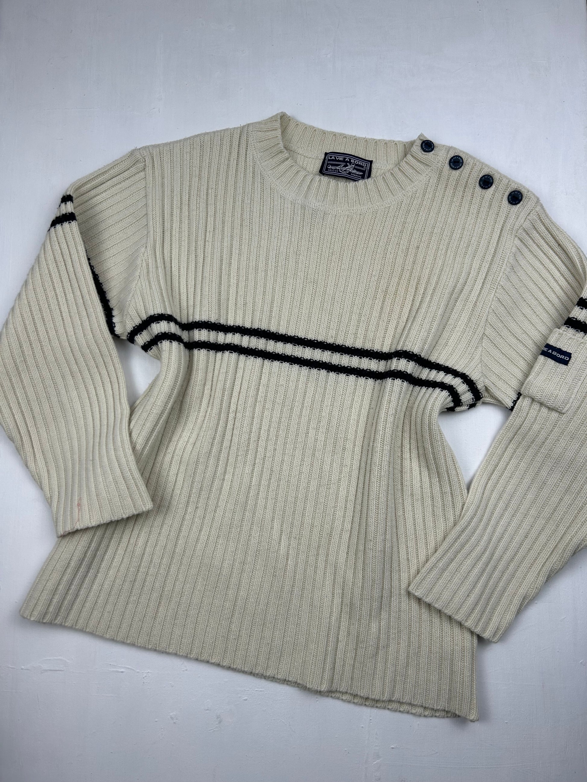 Cream roundneck  jumper (L)