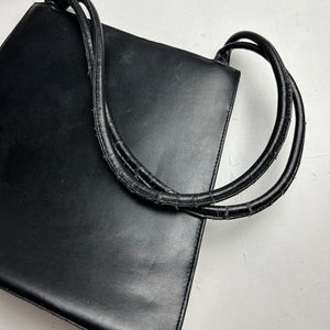 Black real leather shoulder bag (23x24cm)