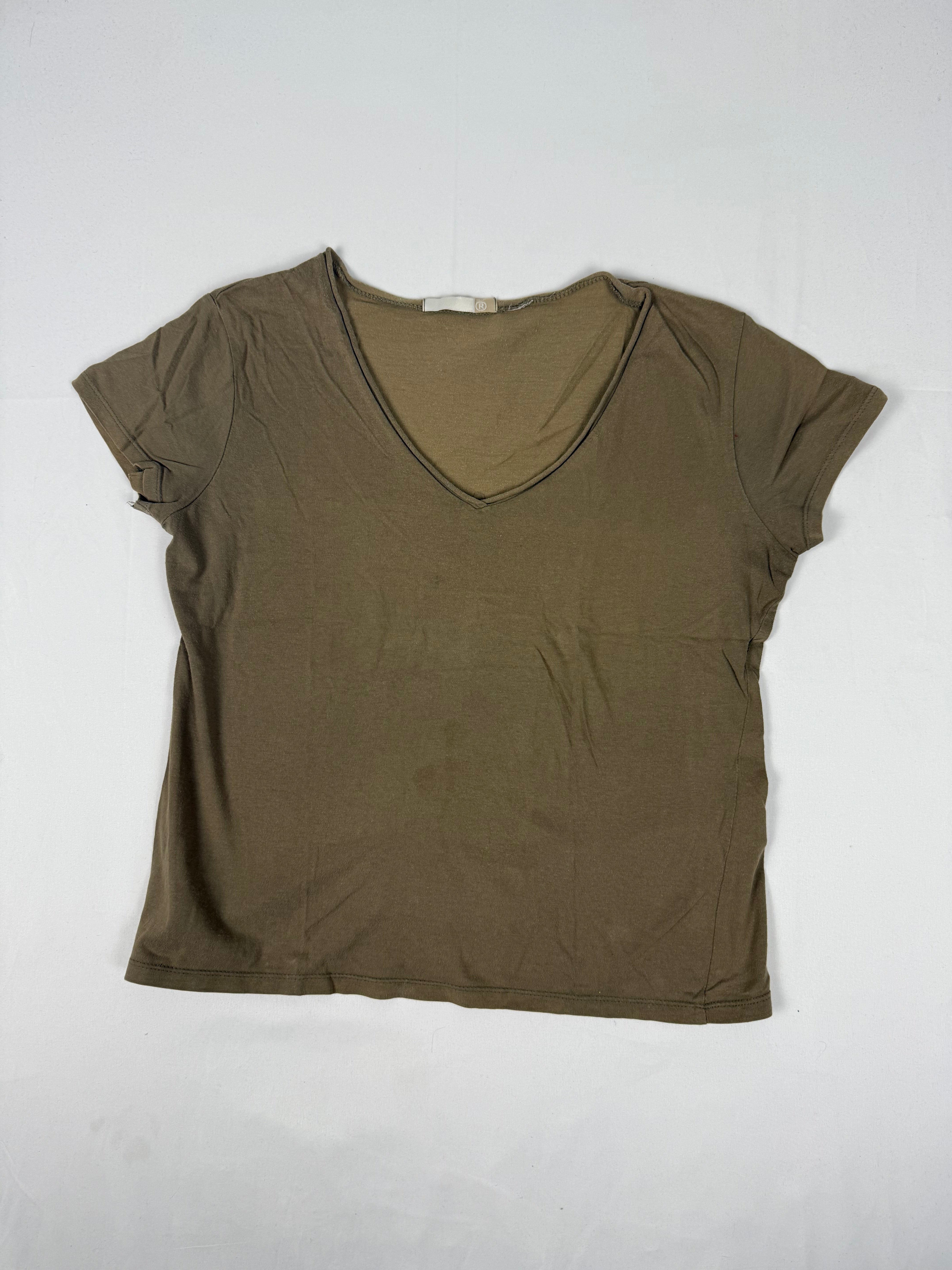 Khaki V neck 100% cotton tee (XL)
