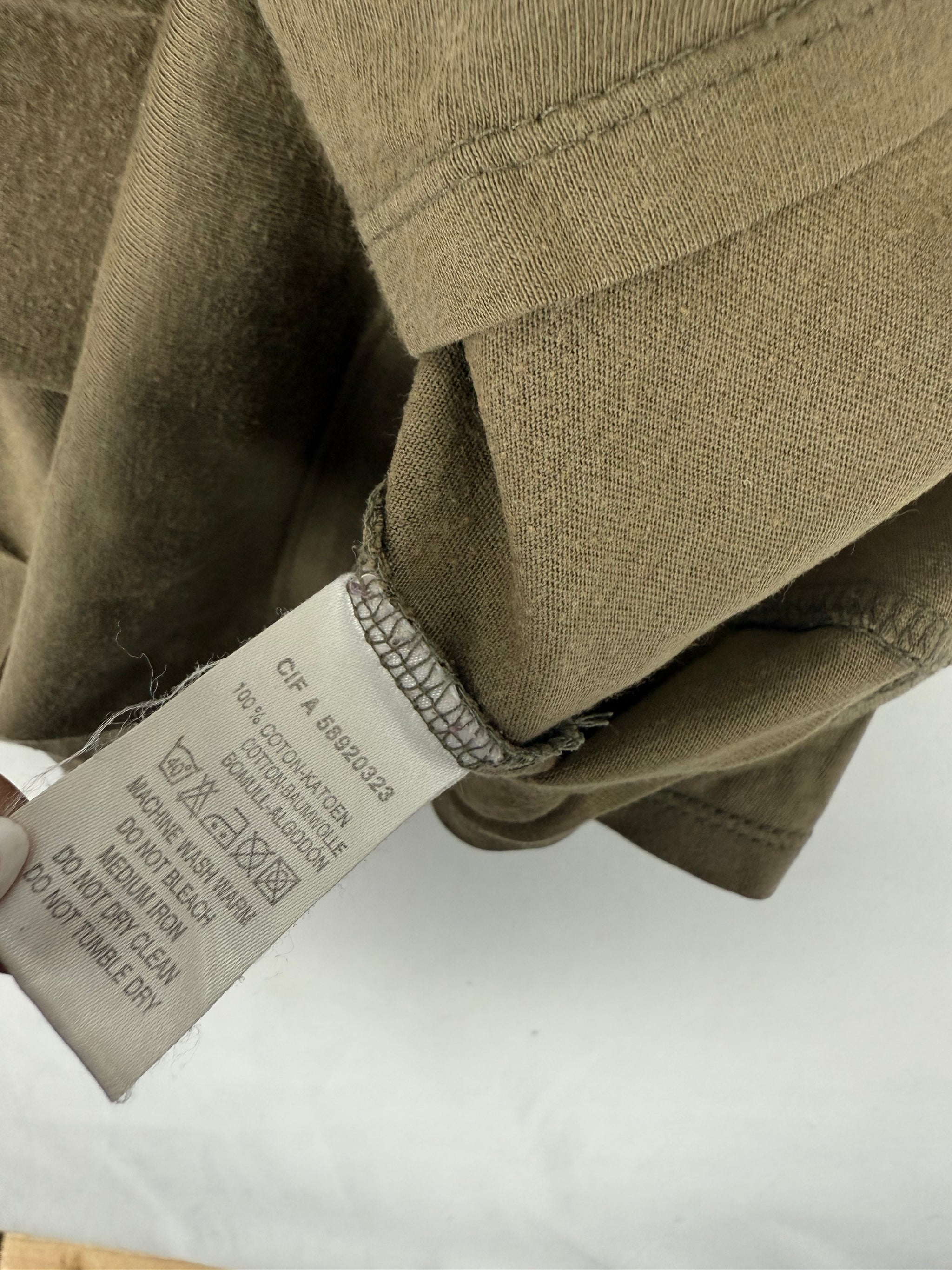 Khaki V neck 100% cotton tee (XL)