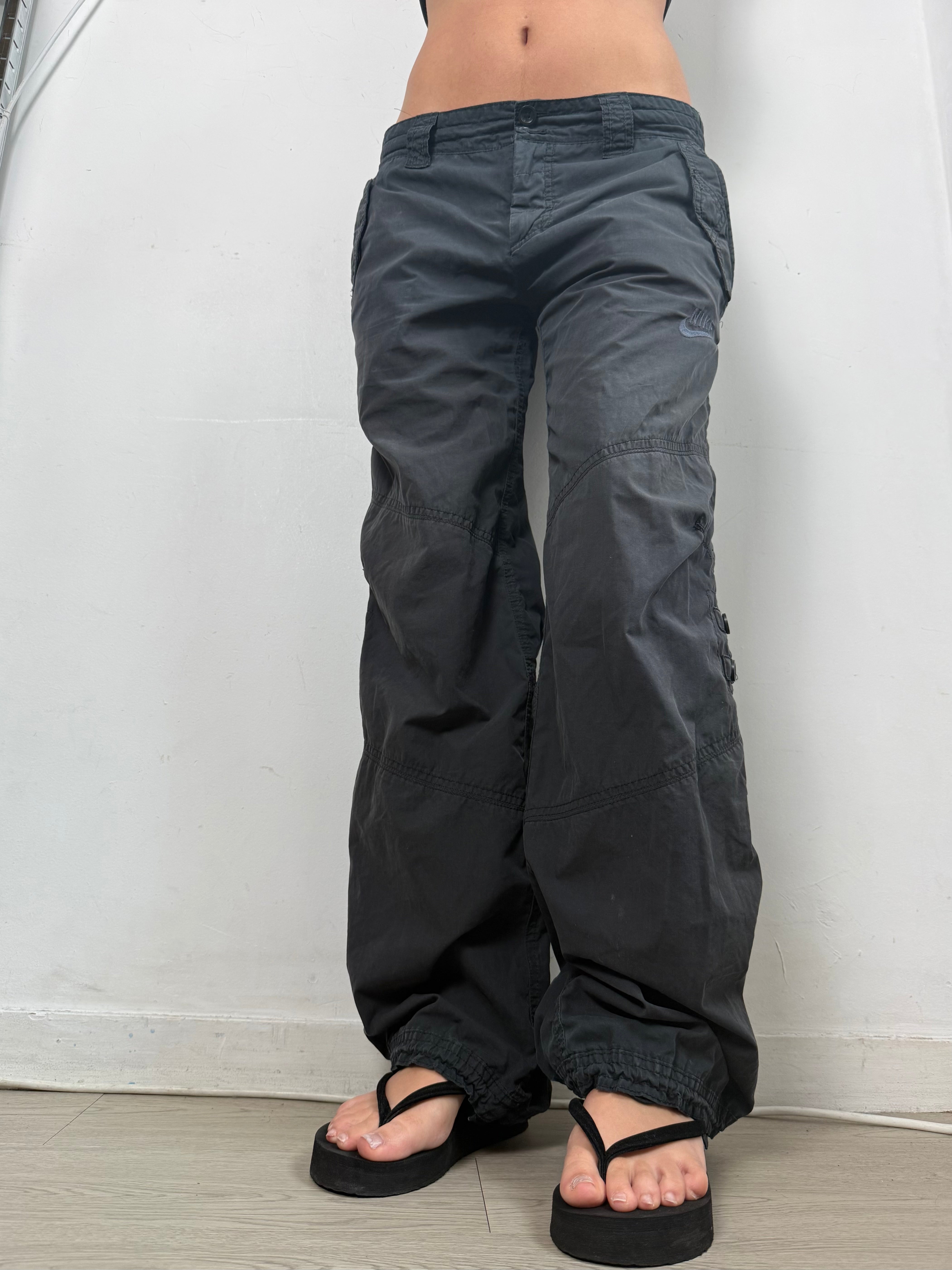 Black cargo baggy pants (L)