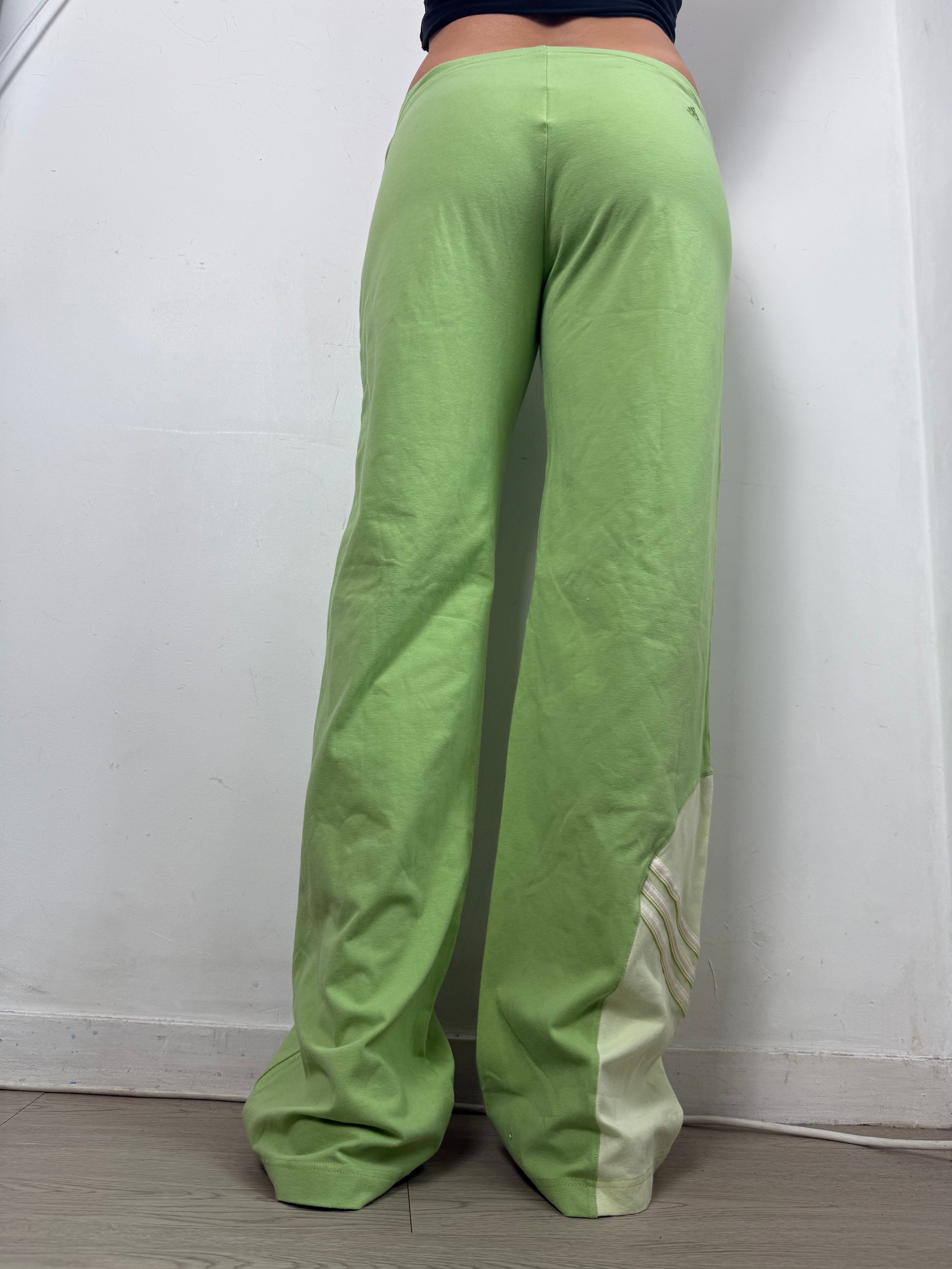 Green low rise activewear pants (XL)