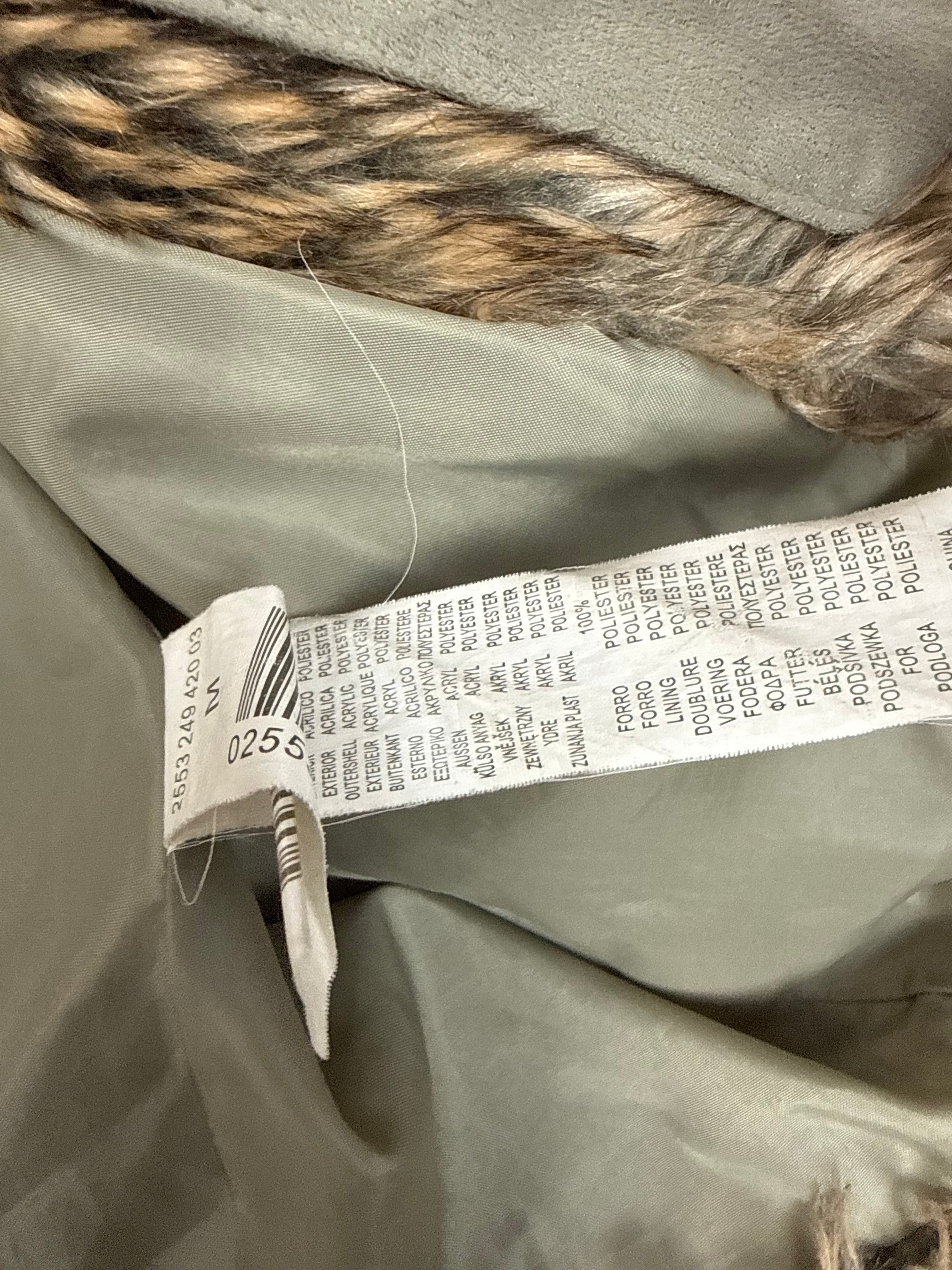 Khaki faux fur knitted jacket (M)
