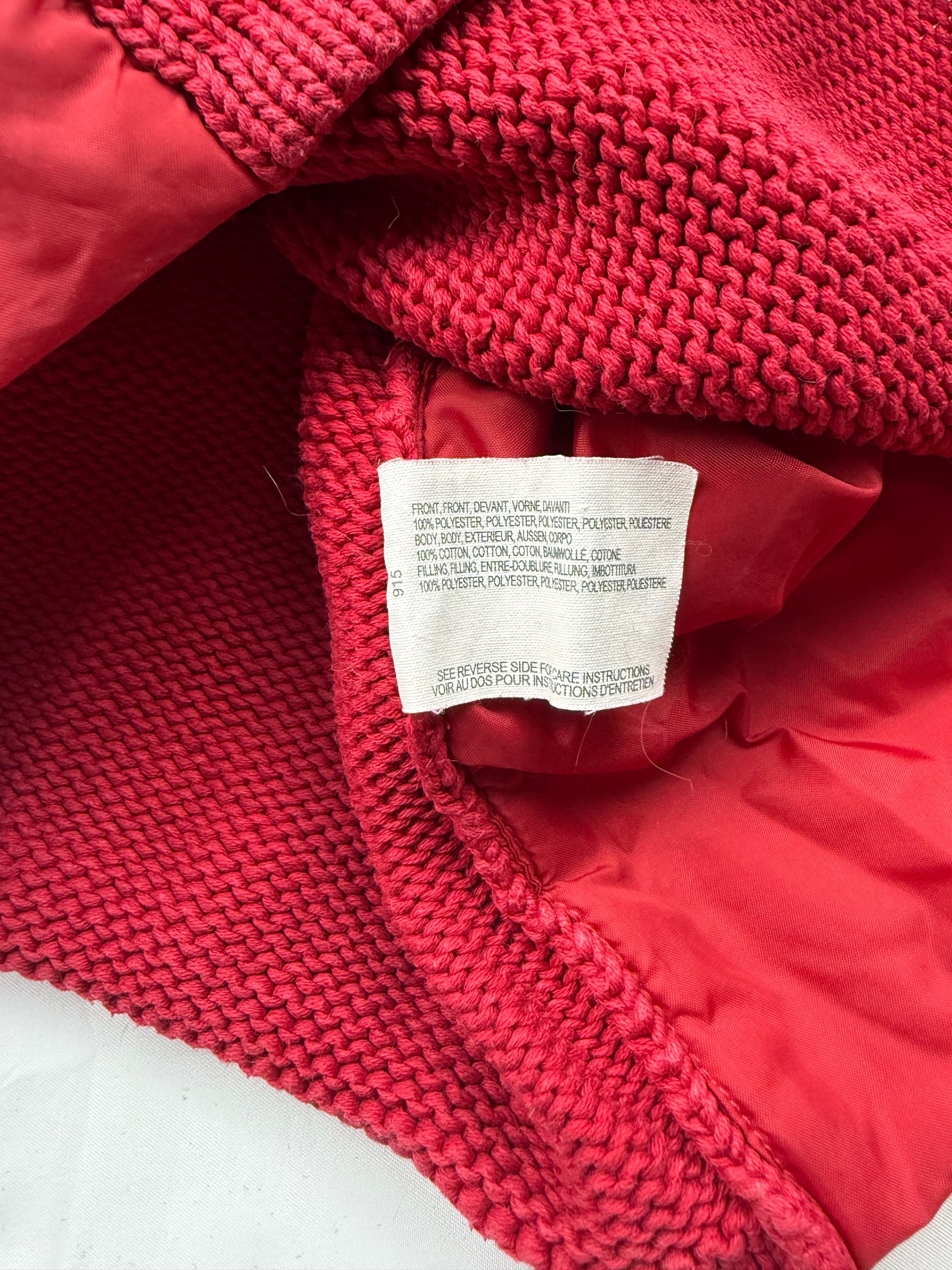 Red knitted tight fit hooded jumper with belt (XS)