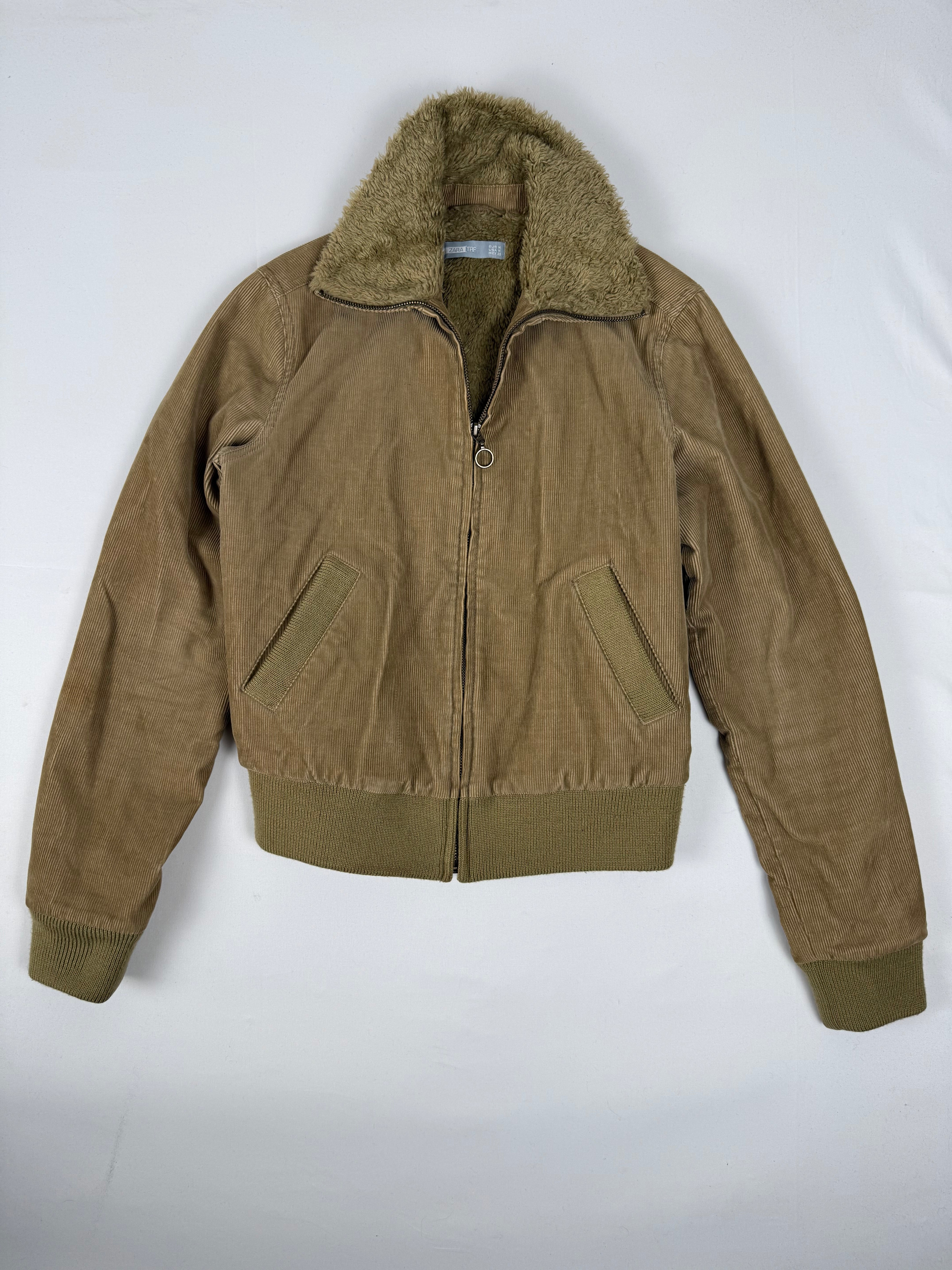 Beige ribbed inside faux fur biker jacket (M)