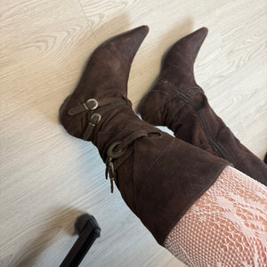 Brown  knee high suede leather buckles pointed toes boots (37)