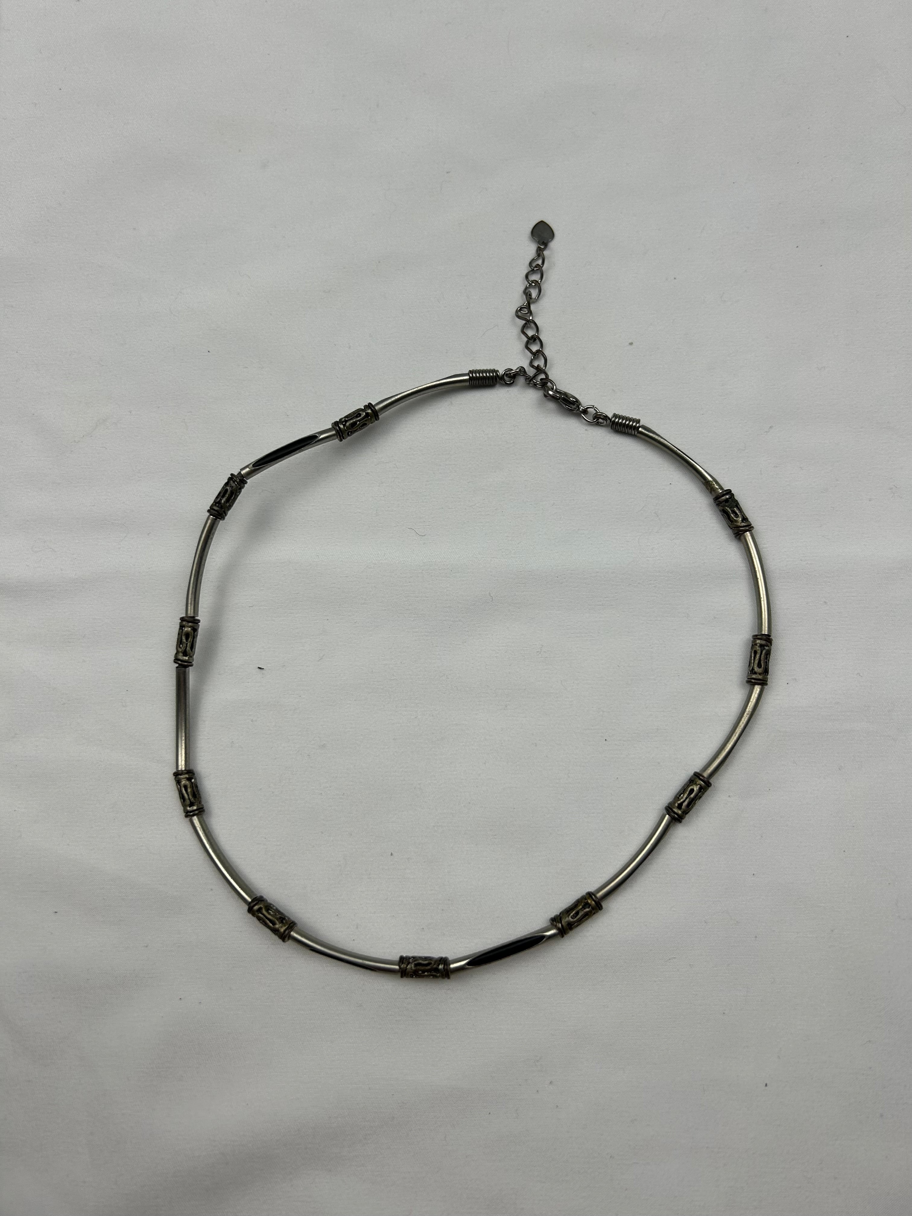 Stainless steel silver pearls necklace