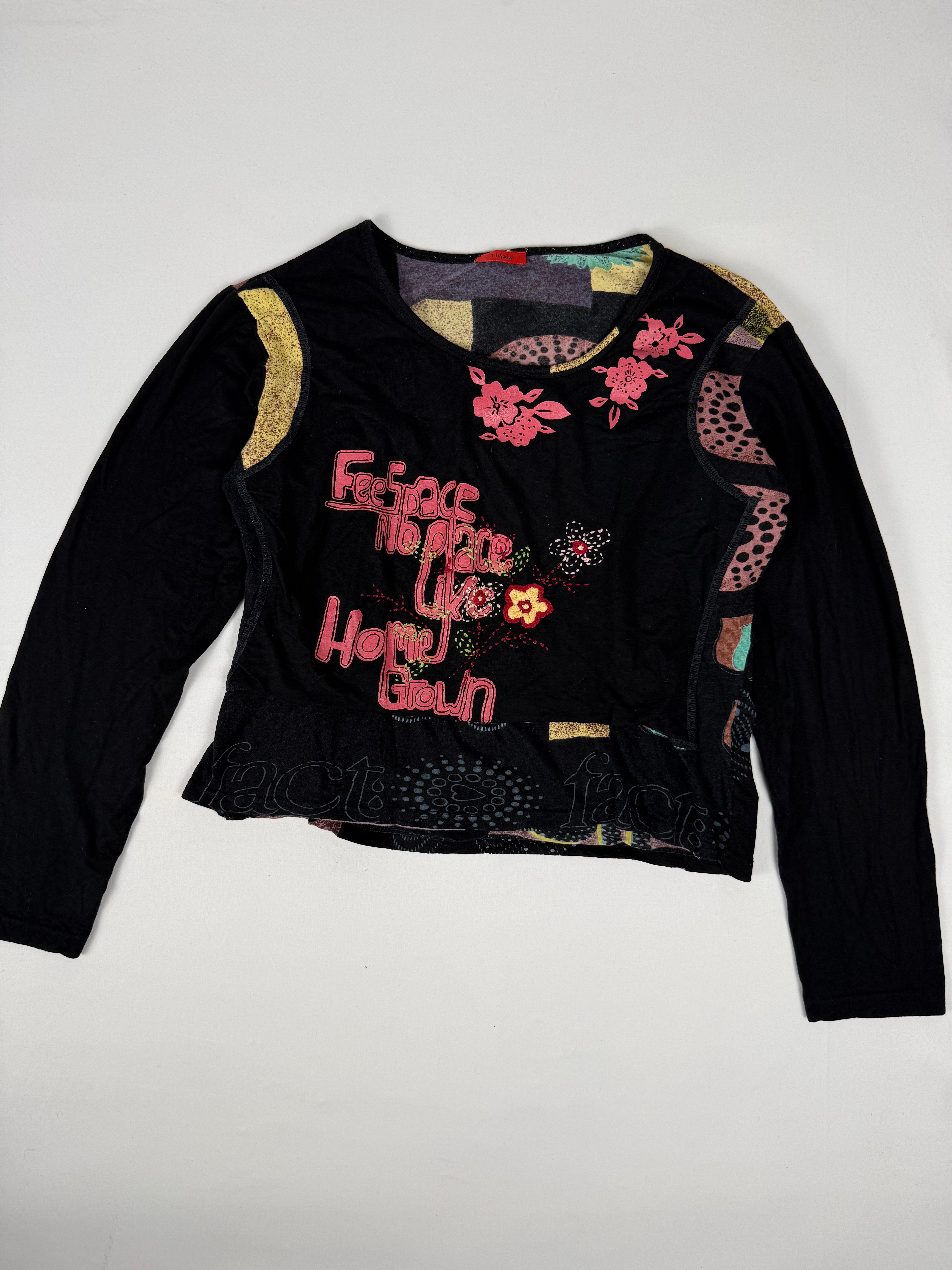 Black graphic long sleeves top (XL)