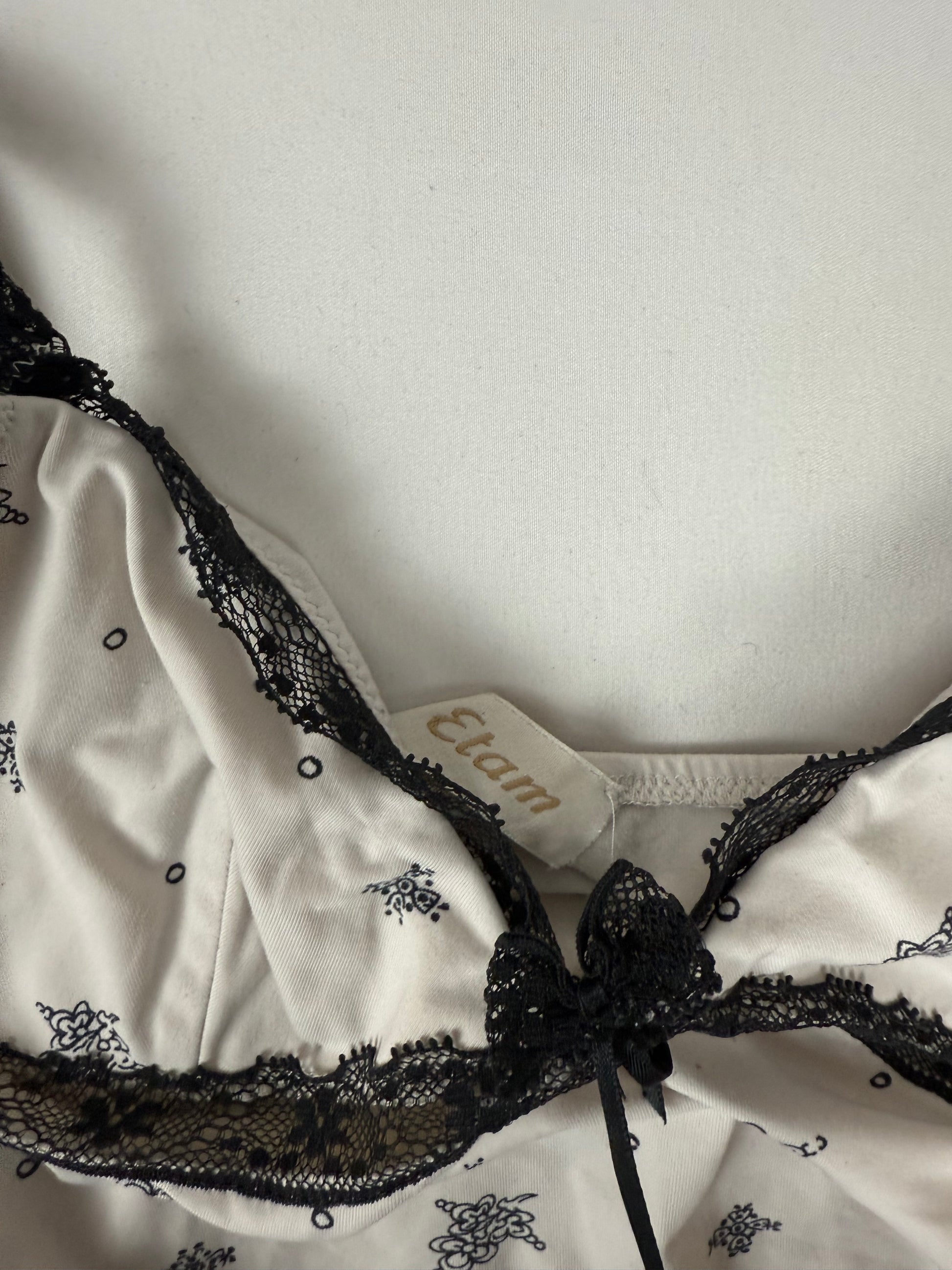 White lycra floral babydoll tight fit cami top (M)