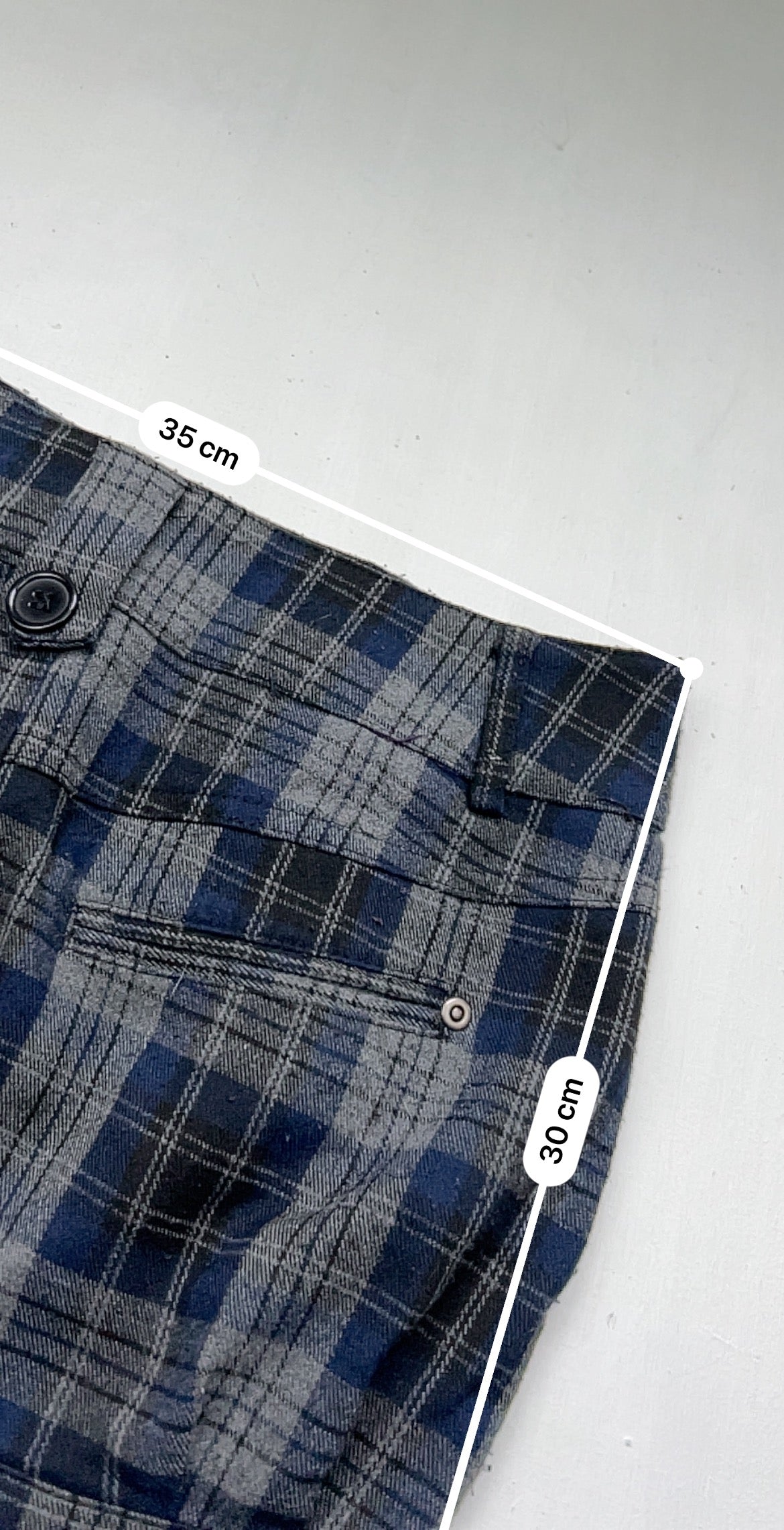 Blue check print low rise mini skirt (XS)