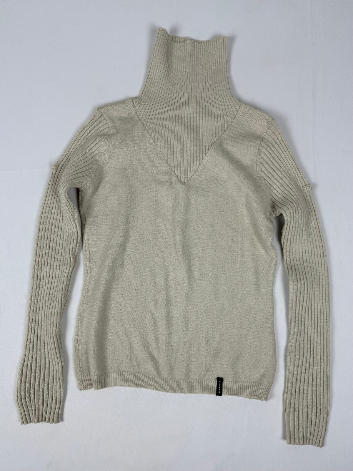 Beige turtleneck jumper (S)