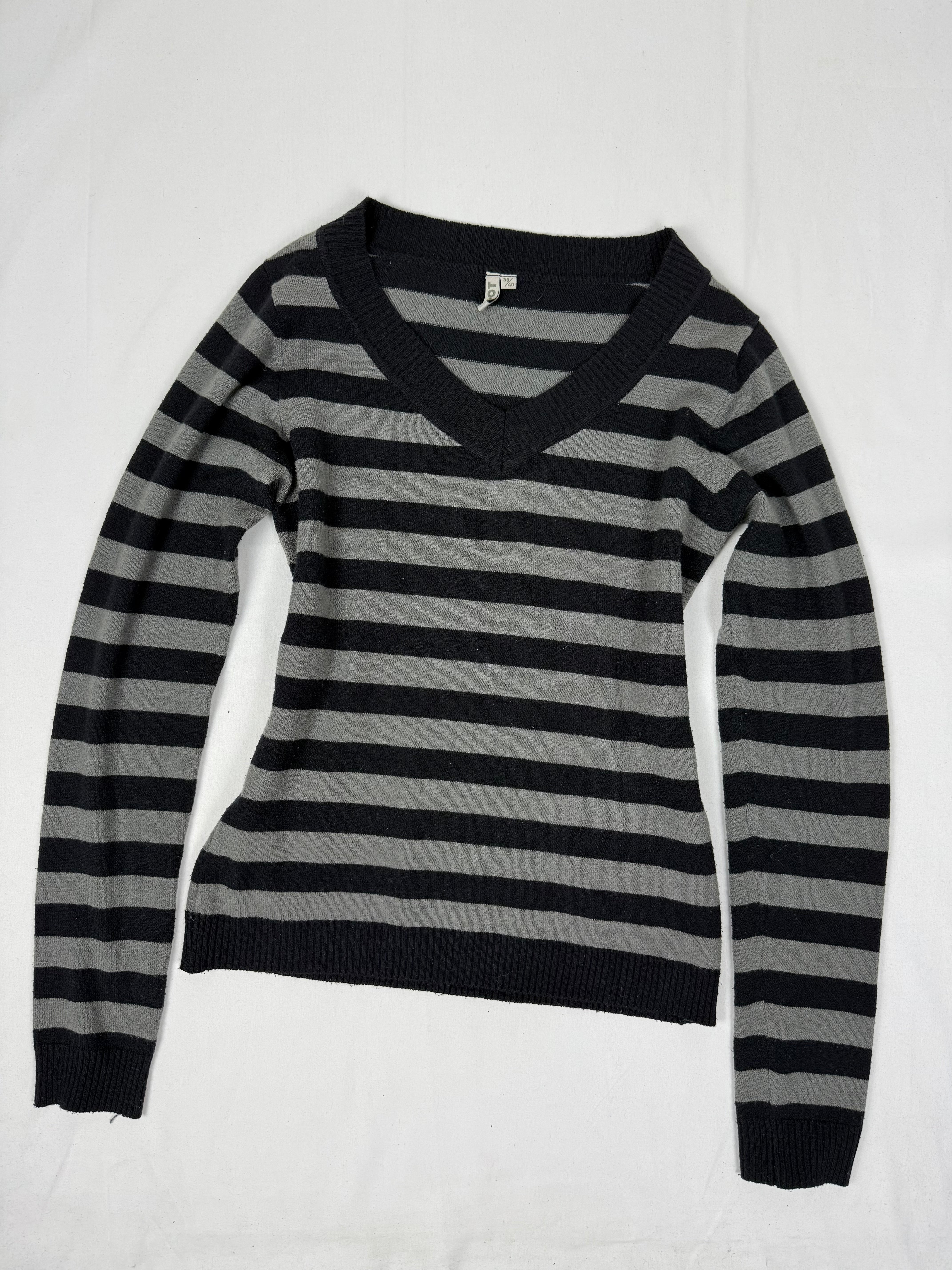 Black striped V neck jumper (M/L)