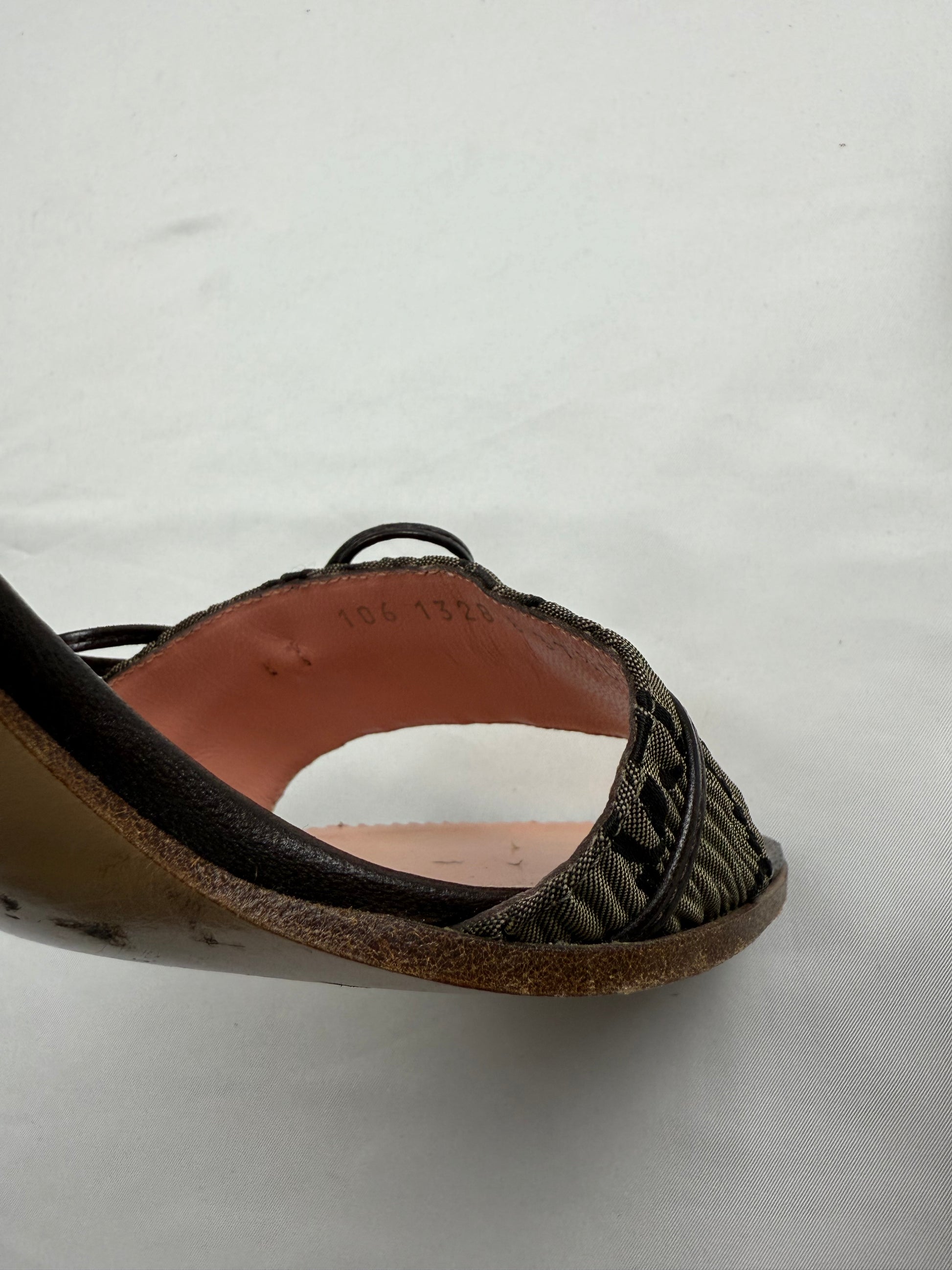 Brown monogram kitten heels mules (37.5)