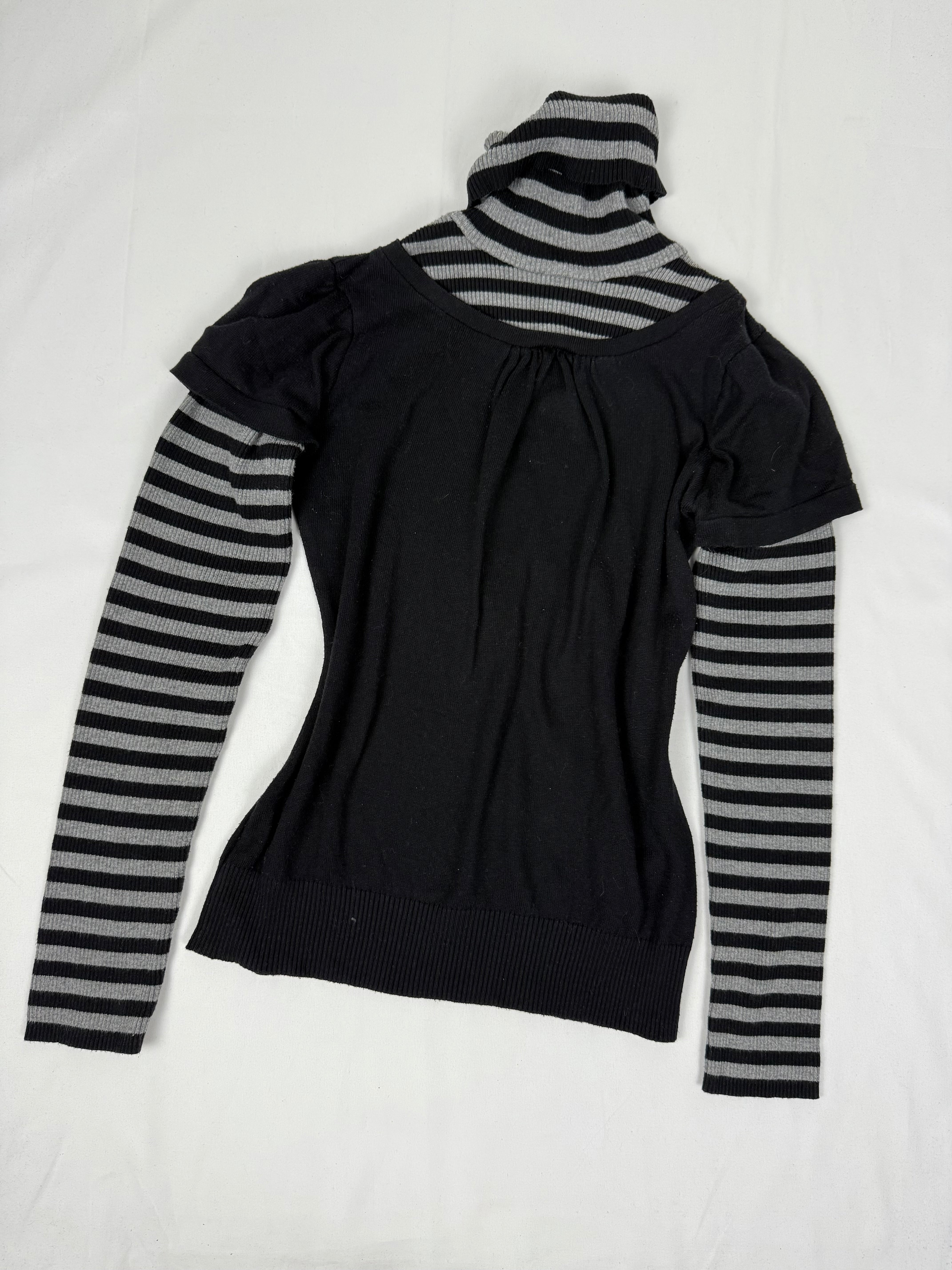 Black striped turtleneck 2 in 1 short sleeves jumper (S/M)