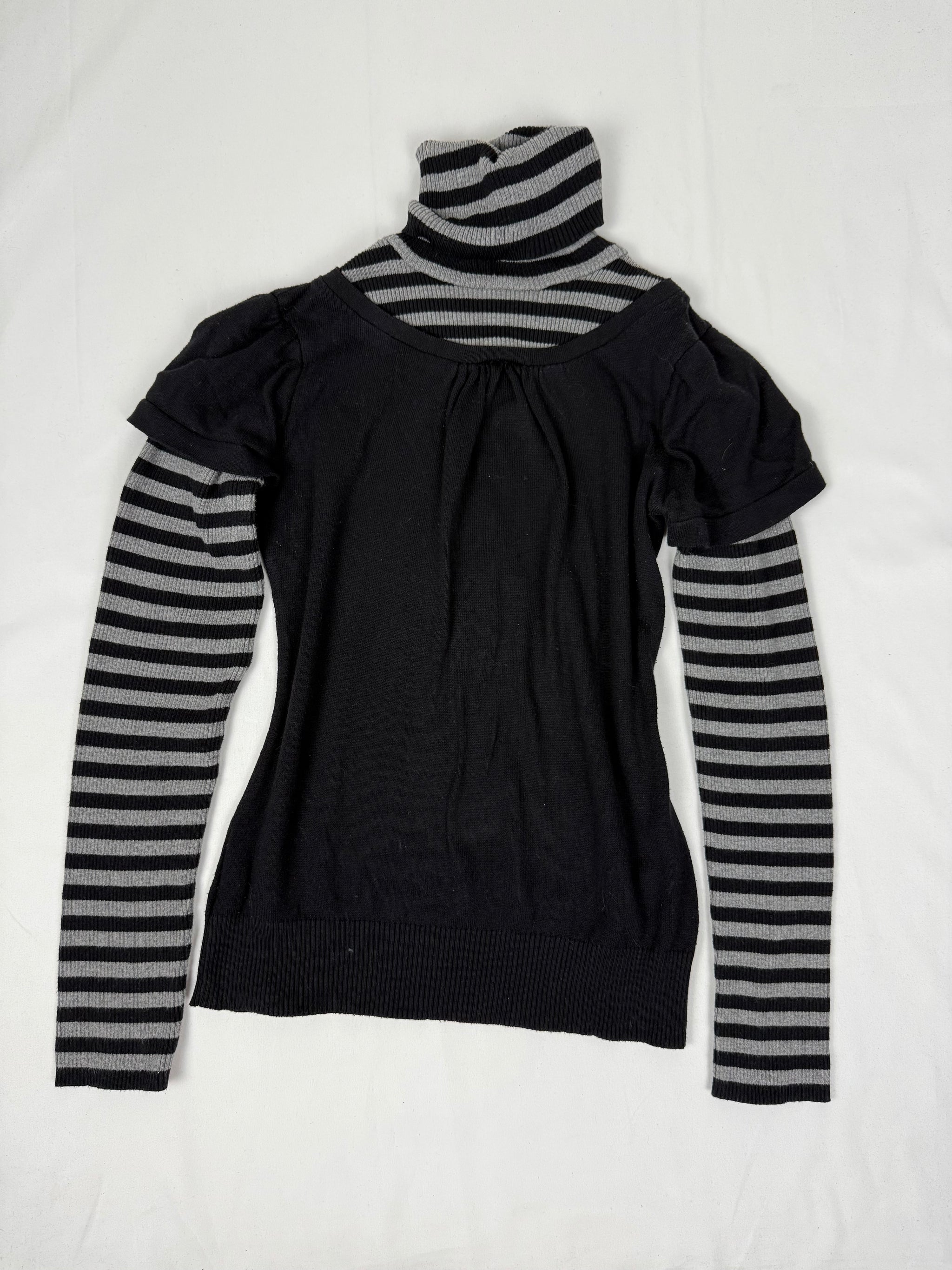 Black striped turtleneck 2 in 1 short sleeves jumper (S/M)